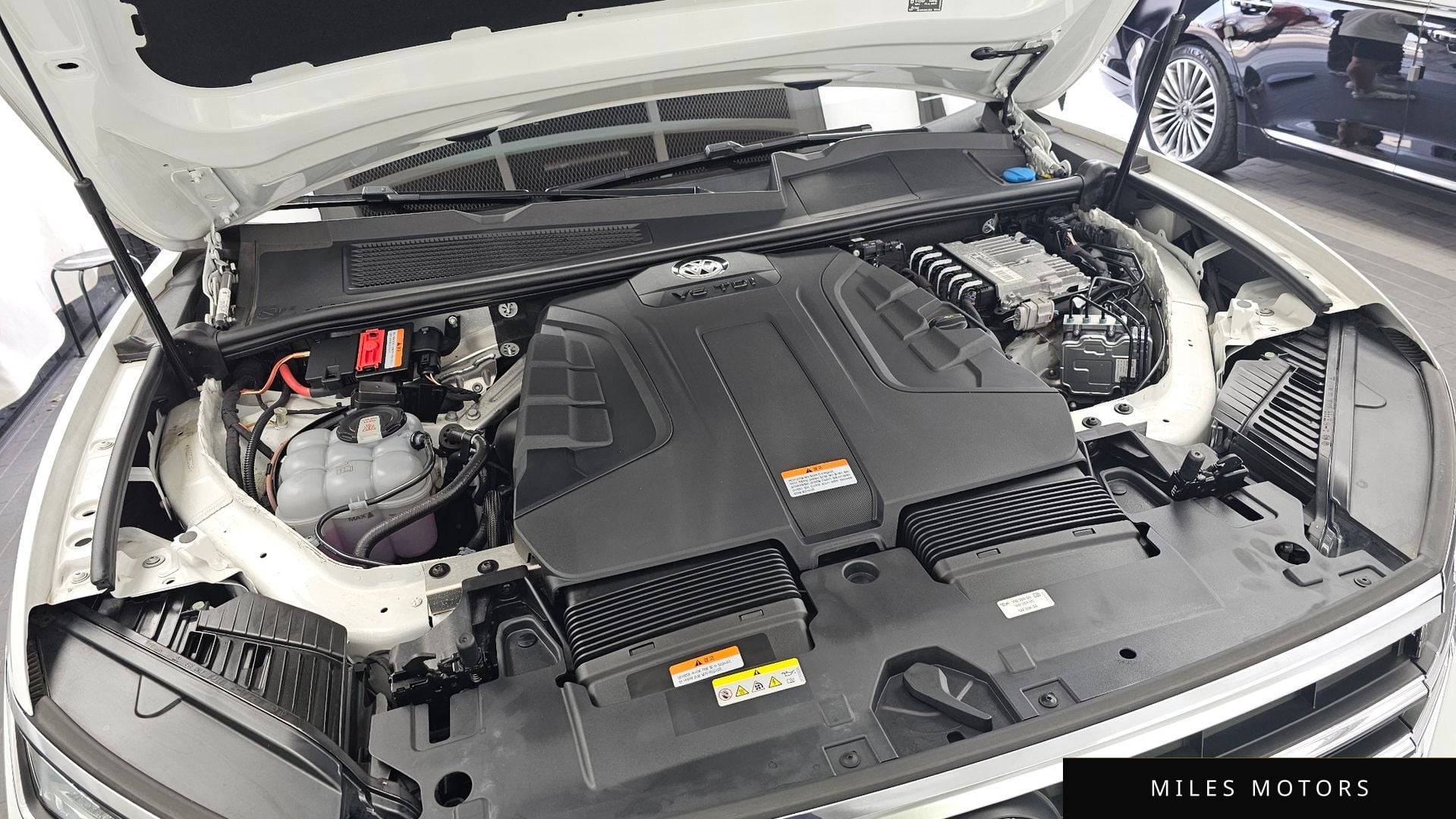 Volkswagen Touareg 2023 — миниатюра 6