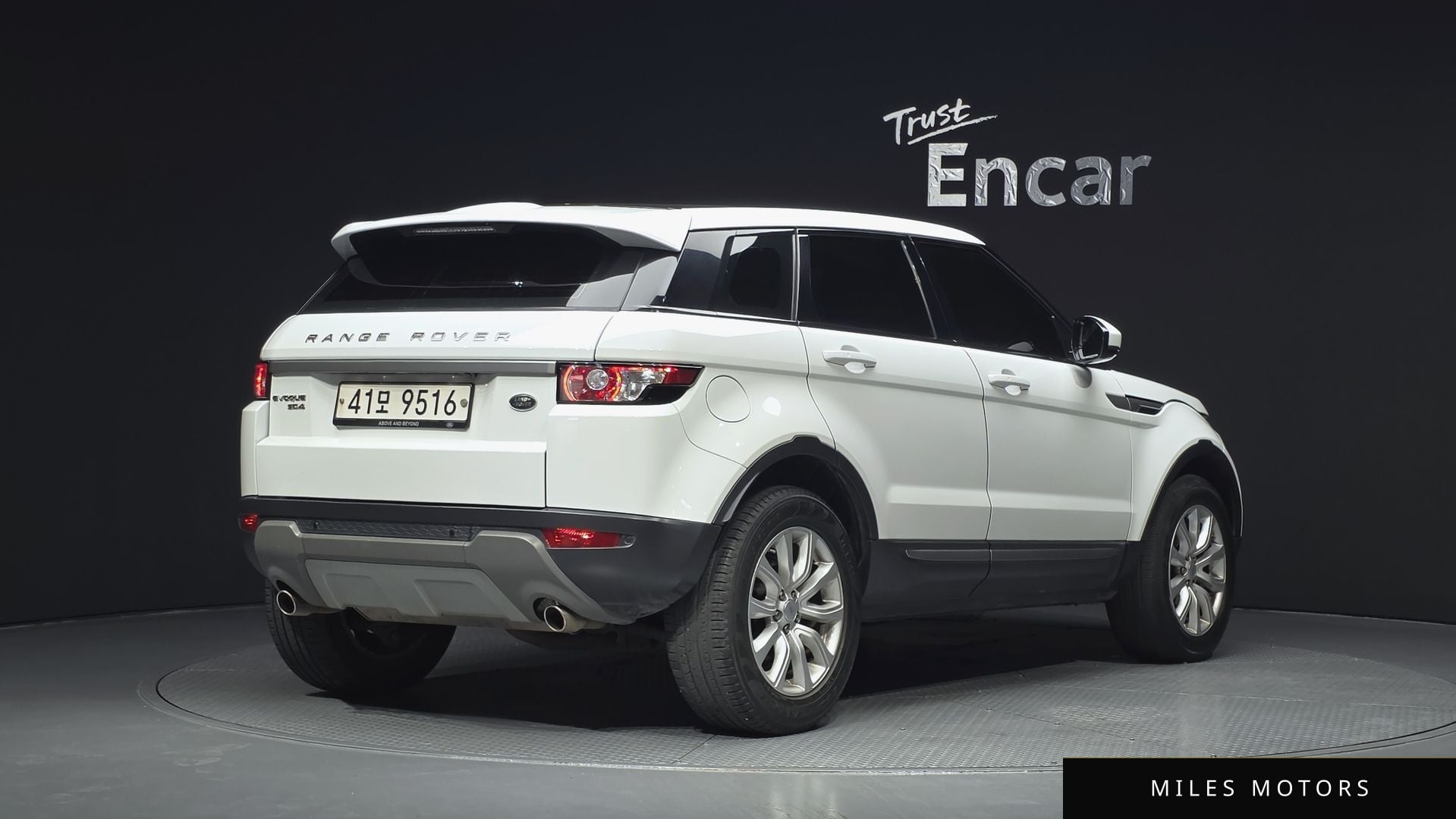 Land Rover Range Rover Evoque 2015 — миниатюра 2