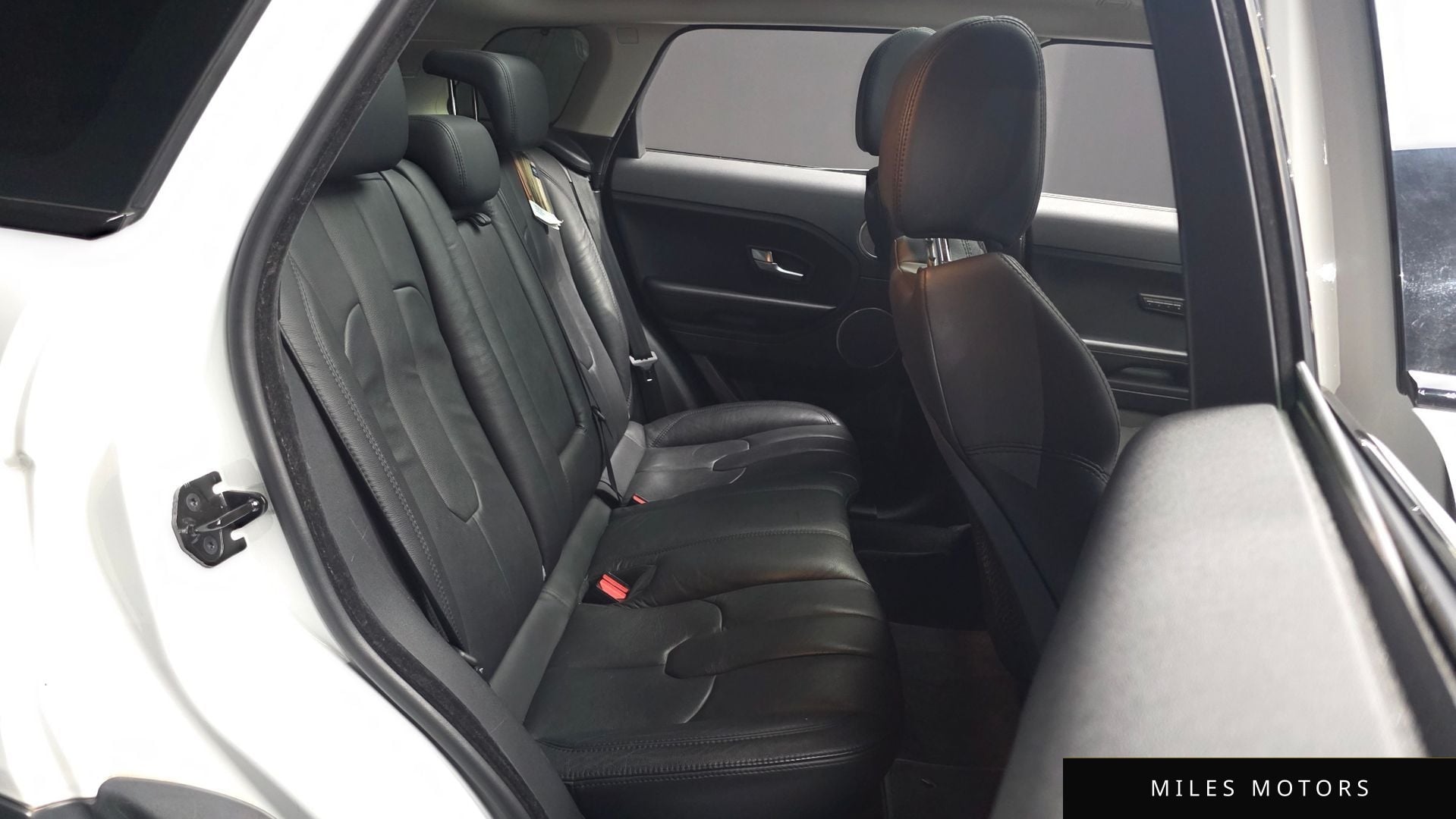 Land Rover Range Rover Evoque 2015 — миниатюра 11