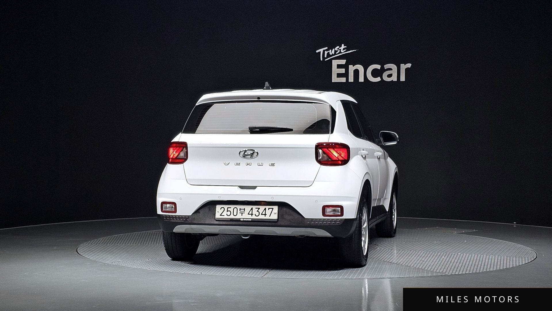 Hyundai Venue 2022 — миниатюра 3