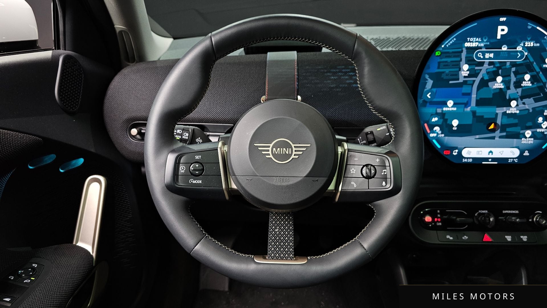 MINI Aceman 2025 — миниатюра 10