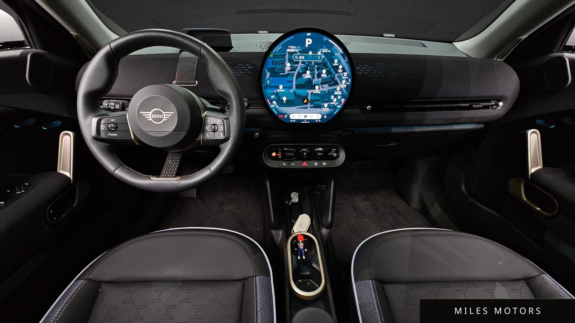 MINI Aceman 2025 — миниатюра 11