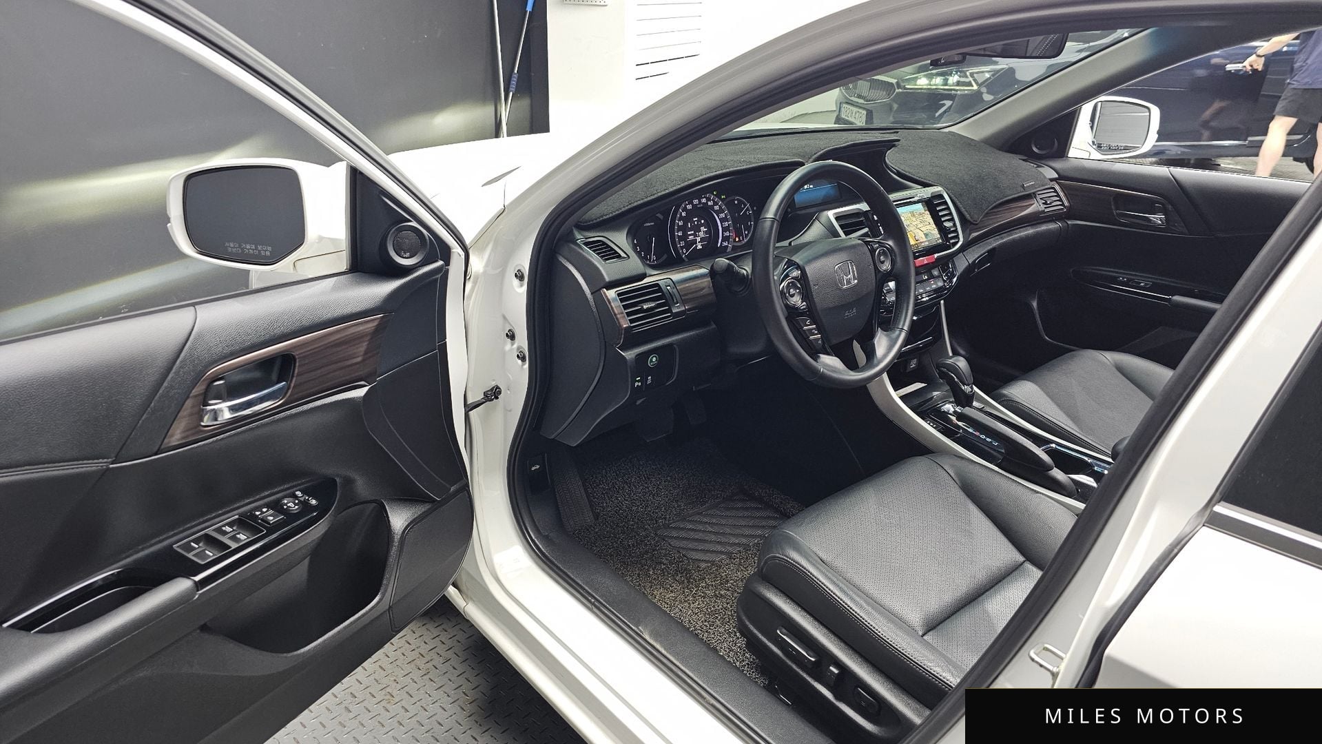 Honda Accord 2017 — миниатюра 10