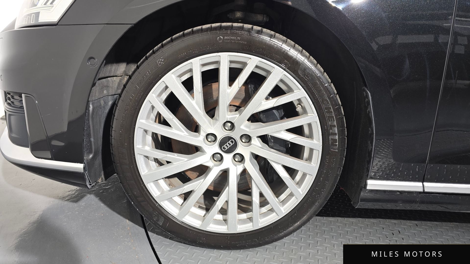 Audi A8 (D5) 2021 — миниатюра 5