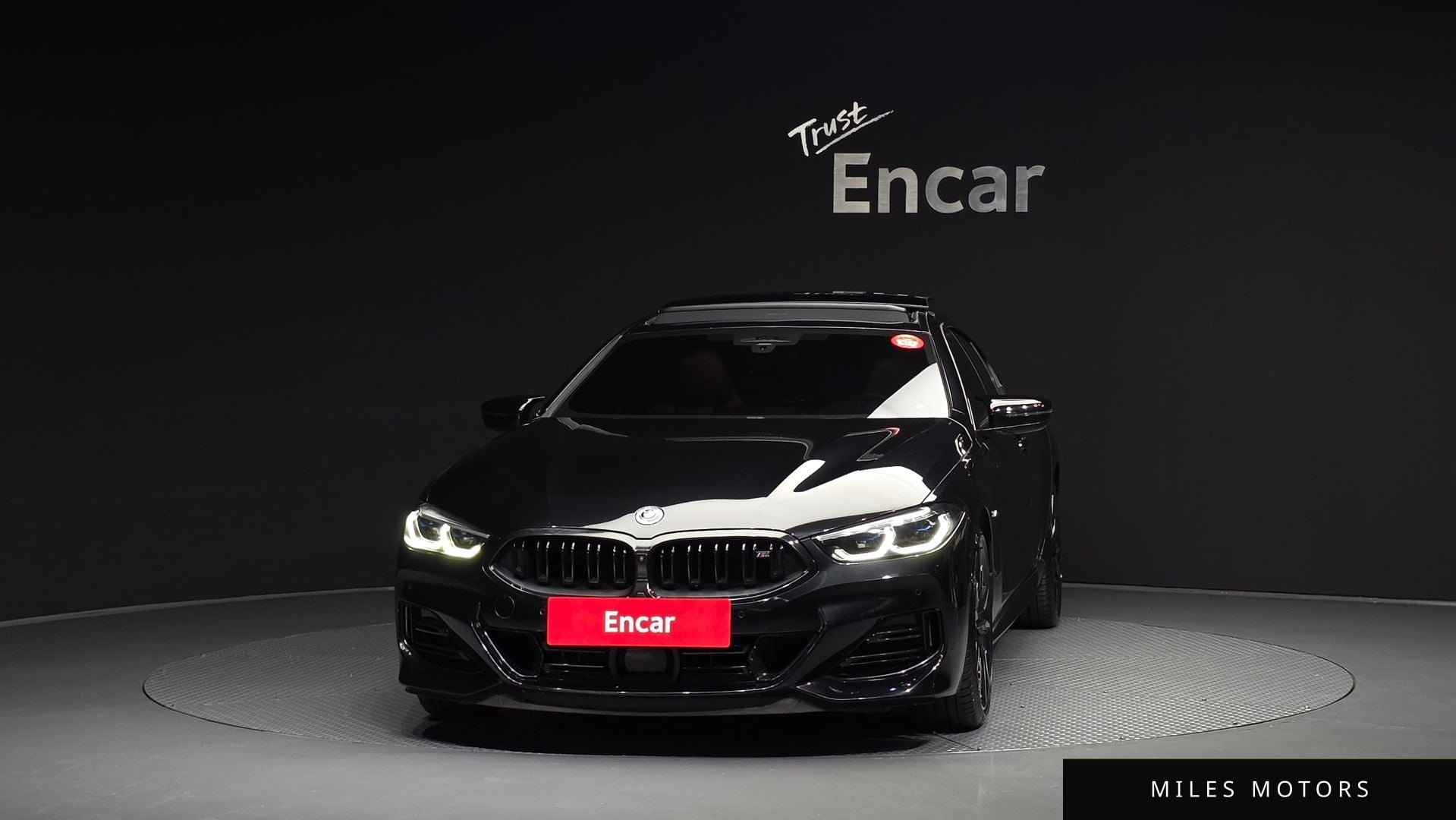 BMW 8 Series (G15) 2023 — миниатюра 3