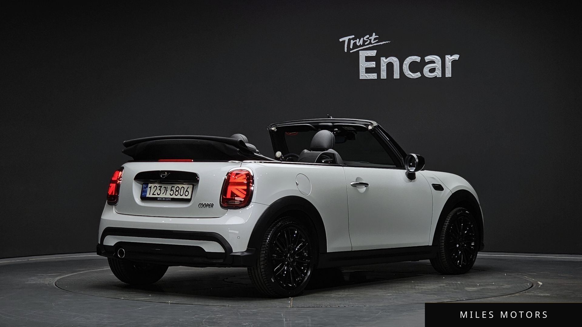 MINI Cooper Convertible 2024 — миниатюра 2