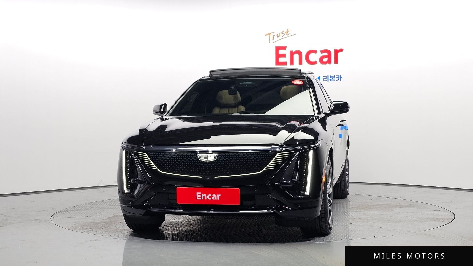 Cadillac Lyriq 2024 — миниатюра 3