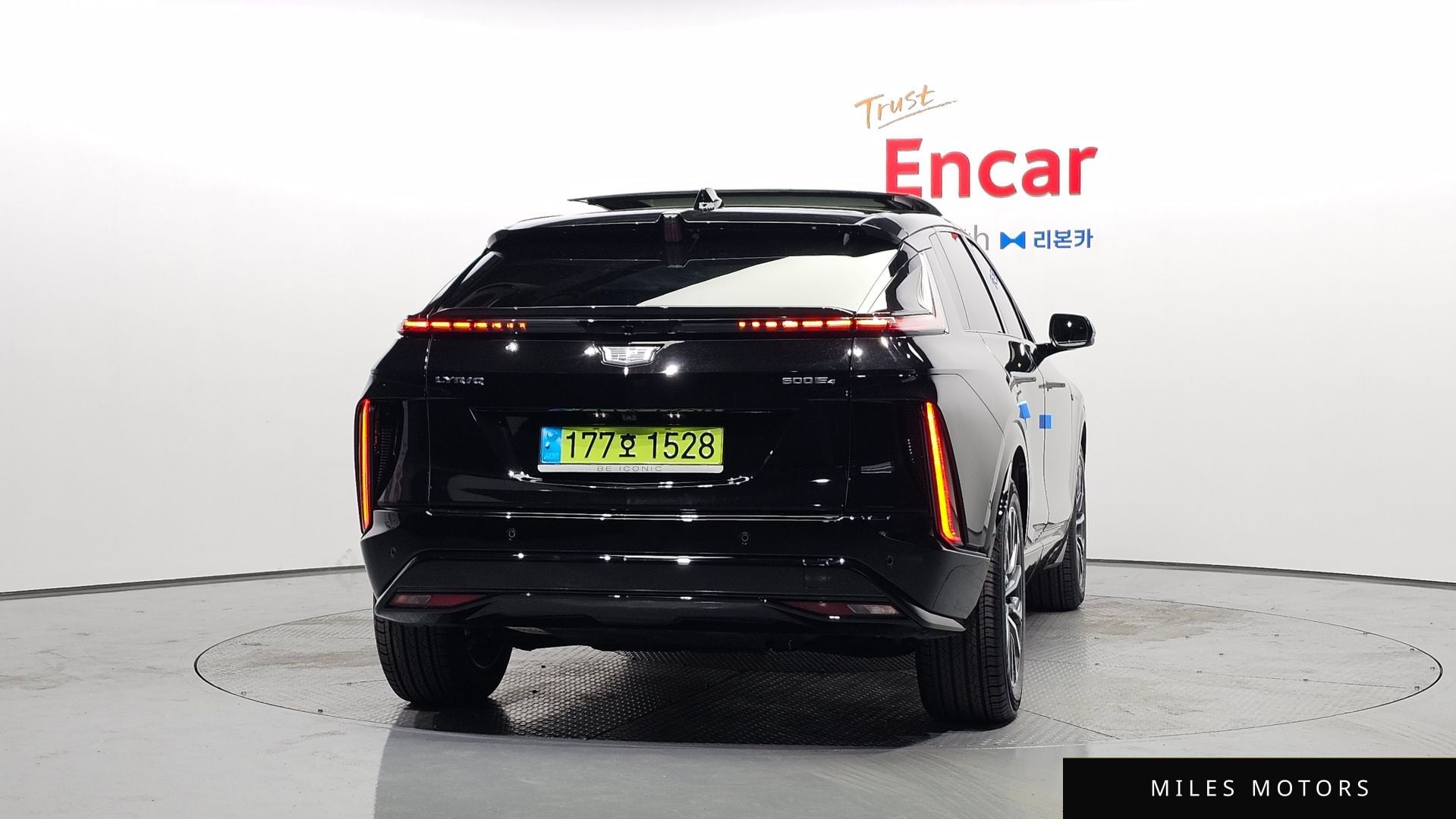 Cadillac Lyriq 2024 — миниатюра 4