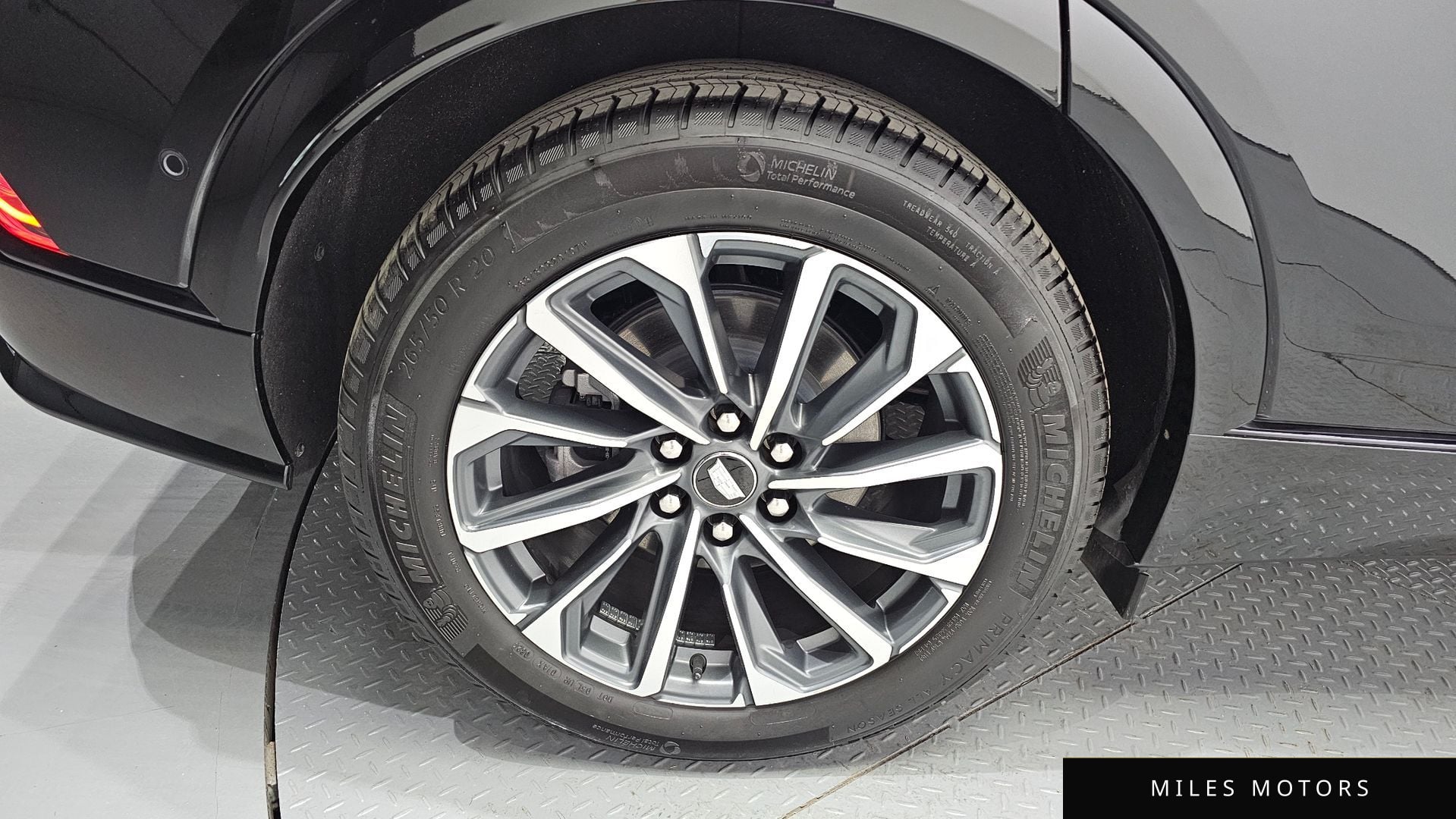 Cadillac Lyriq 2024 — миниатюра 5