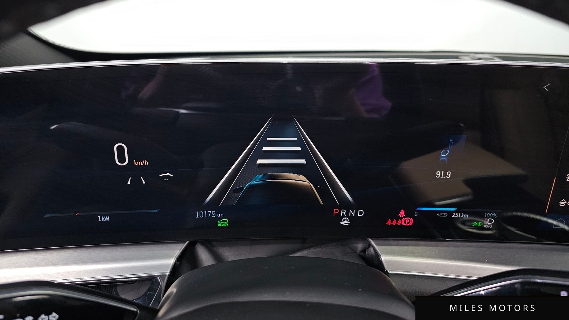 Cadillac Lyriq 2024 — миниатюра 11