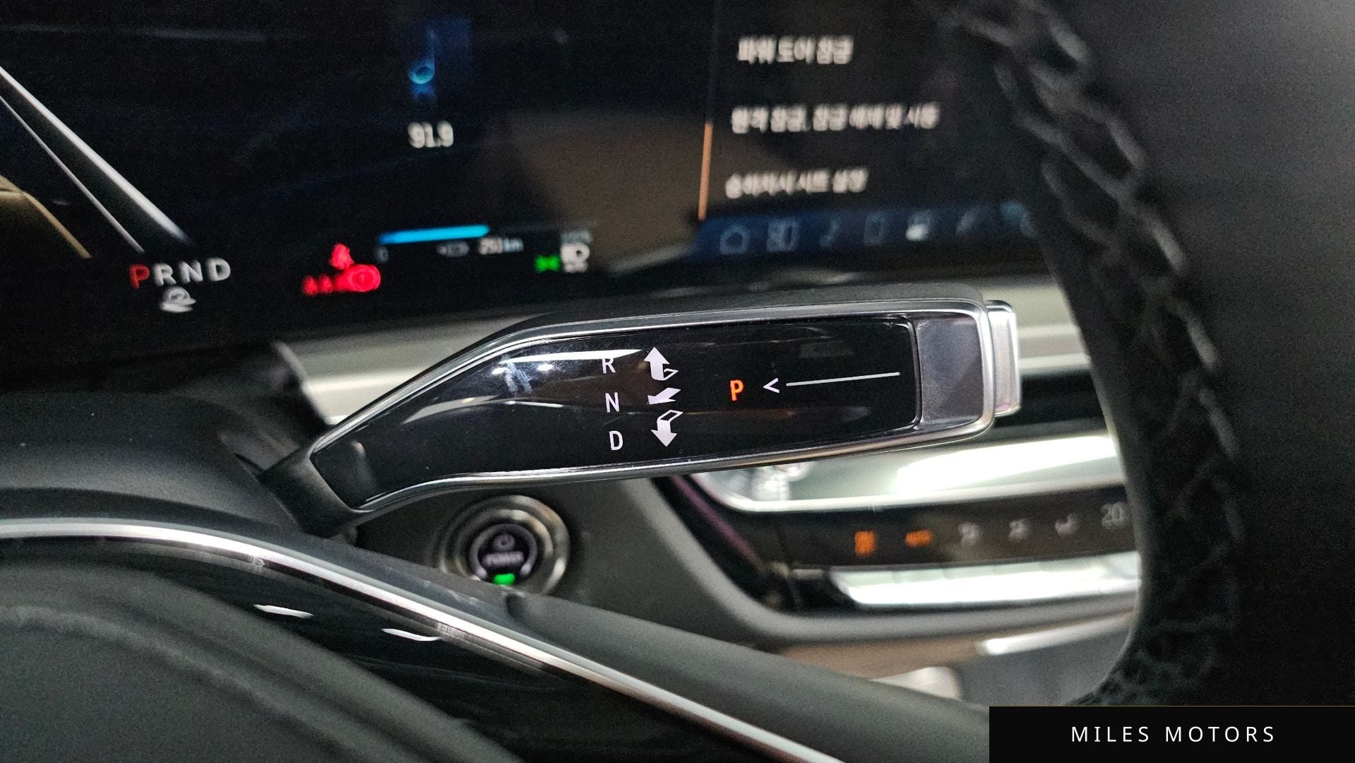 Cadillac Lyriq 2024 — миниатюра 12