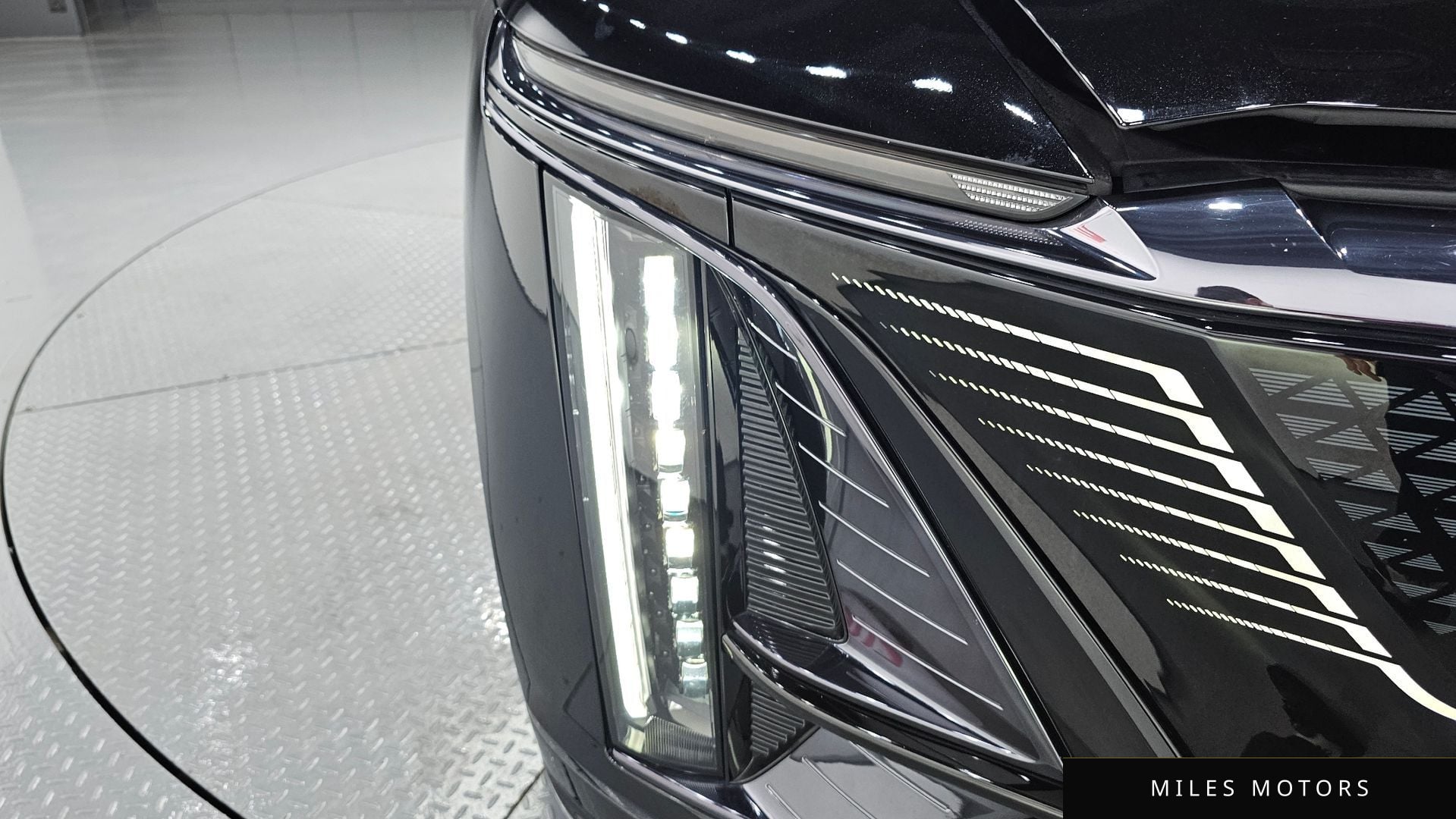 Cadillac Lyriq 2024 — миниатюра 8