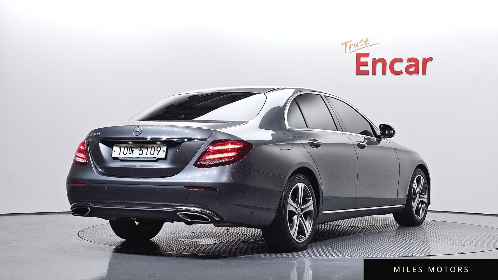 Mercedes-Benz E-Class W213 2019 — миниатюра 2