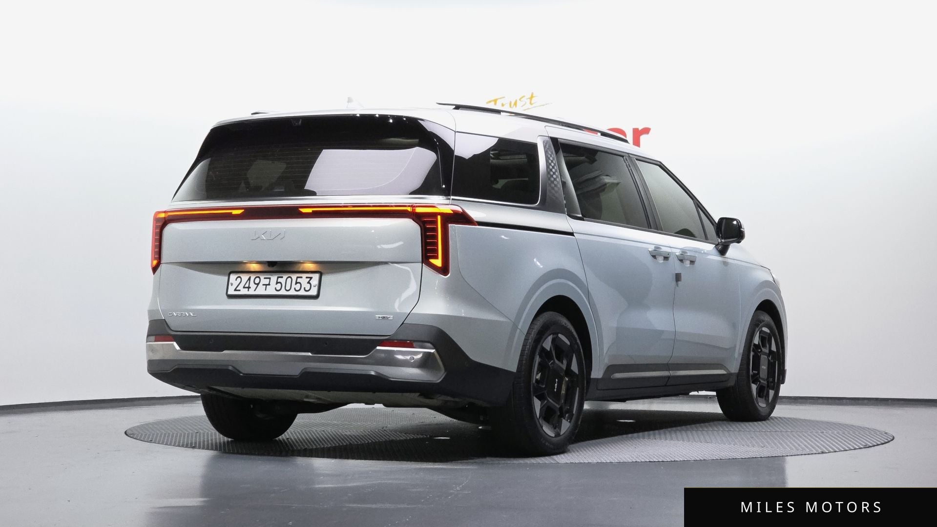 Kia Canival 2024 — миниатюра 2