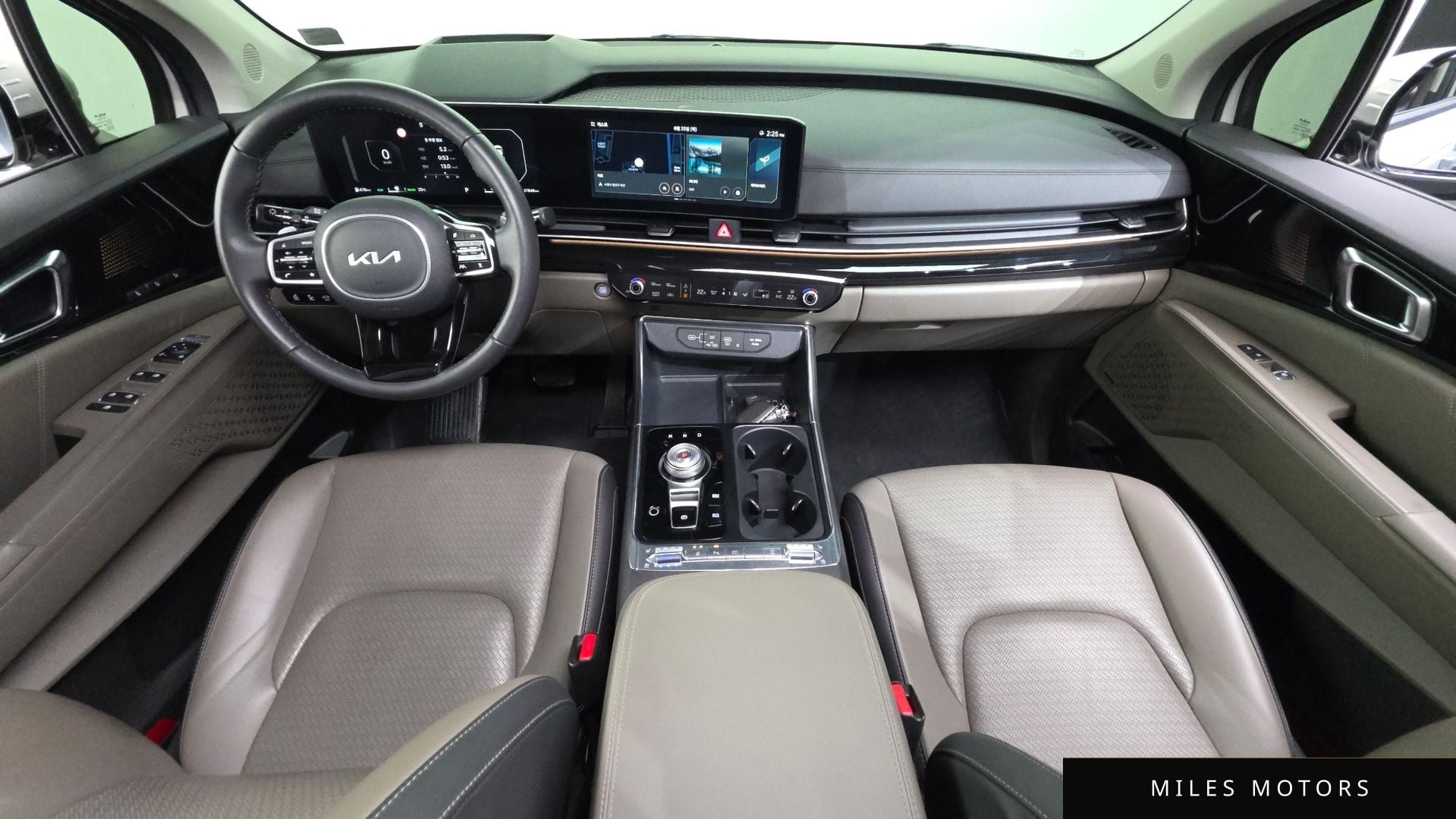 Kia Canival 2024 — миниатюра 10