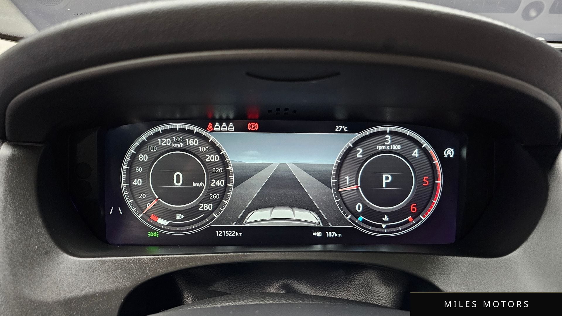 Jaguar F-PACE 2019 — миниатюра 8