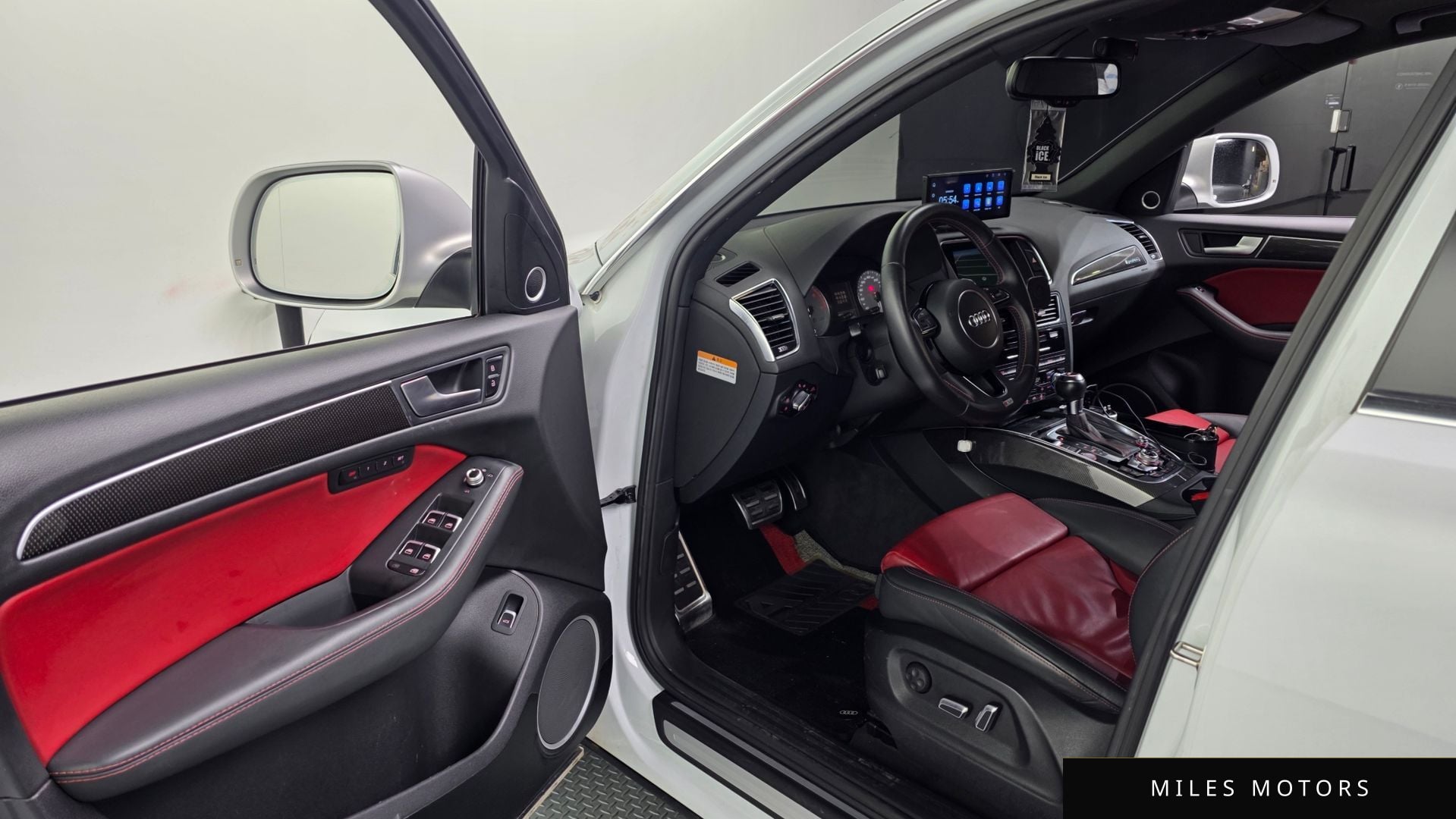 Audi SQ5 2014 — миниатюра 10