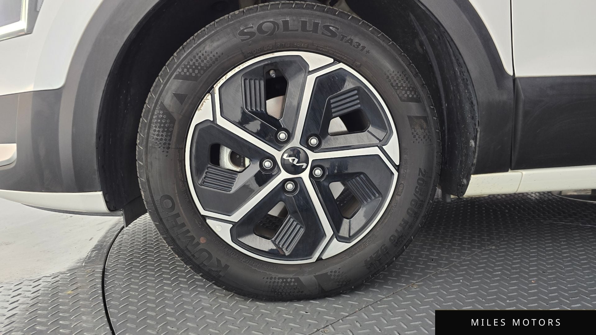 Kia Niro 2022 — миниатюра 5