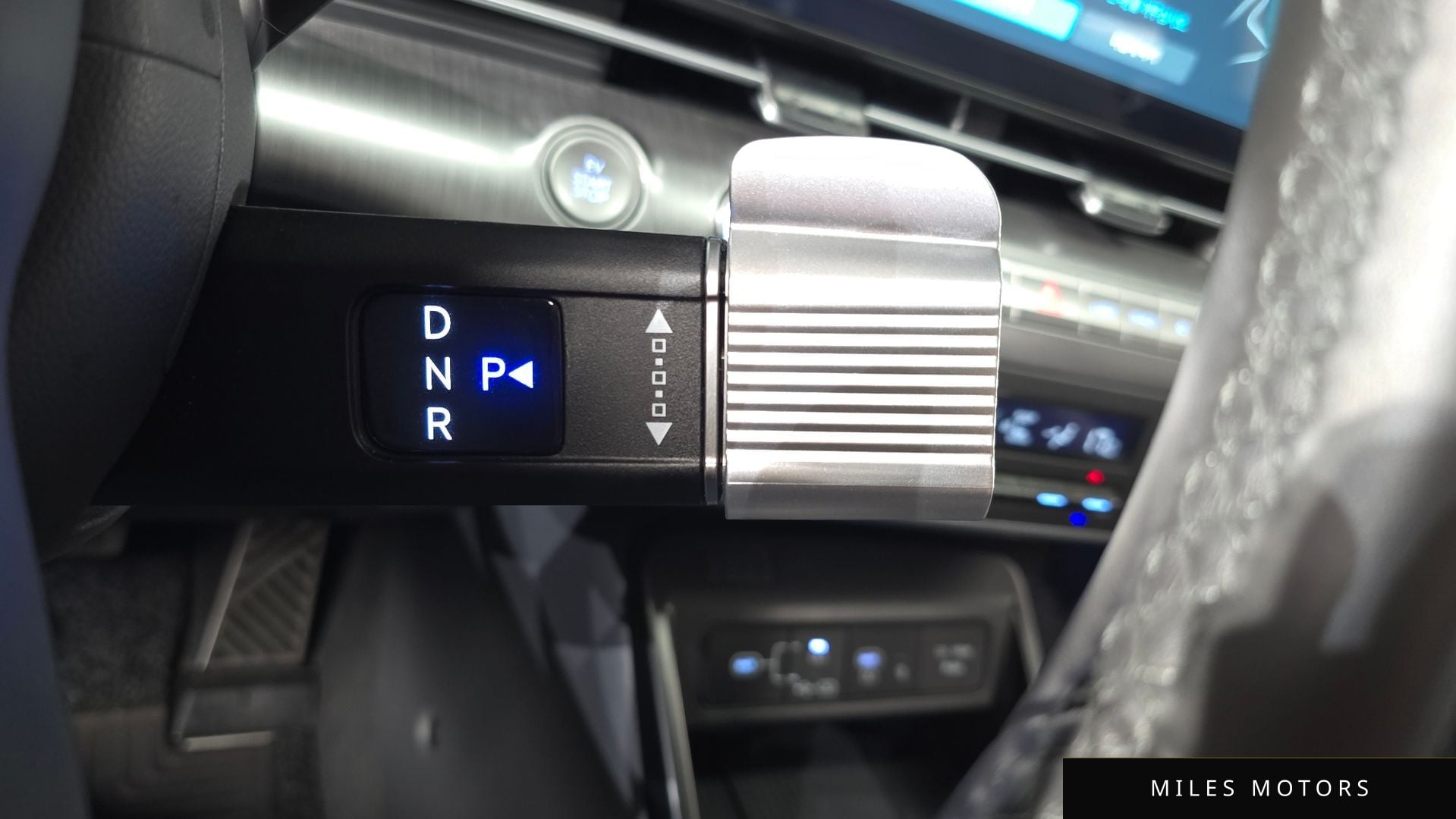 Hyundai Kona 2023 — миниатюра 11