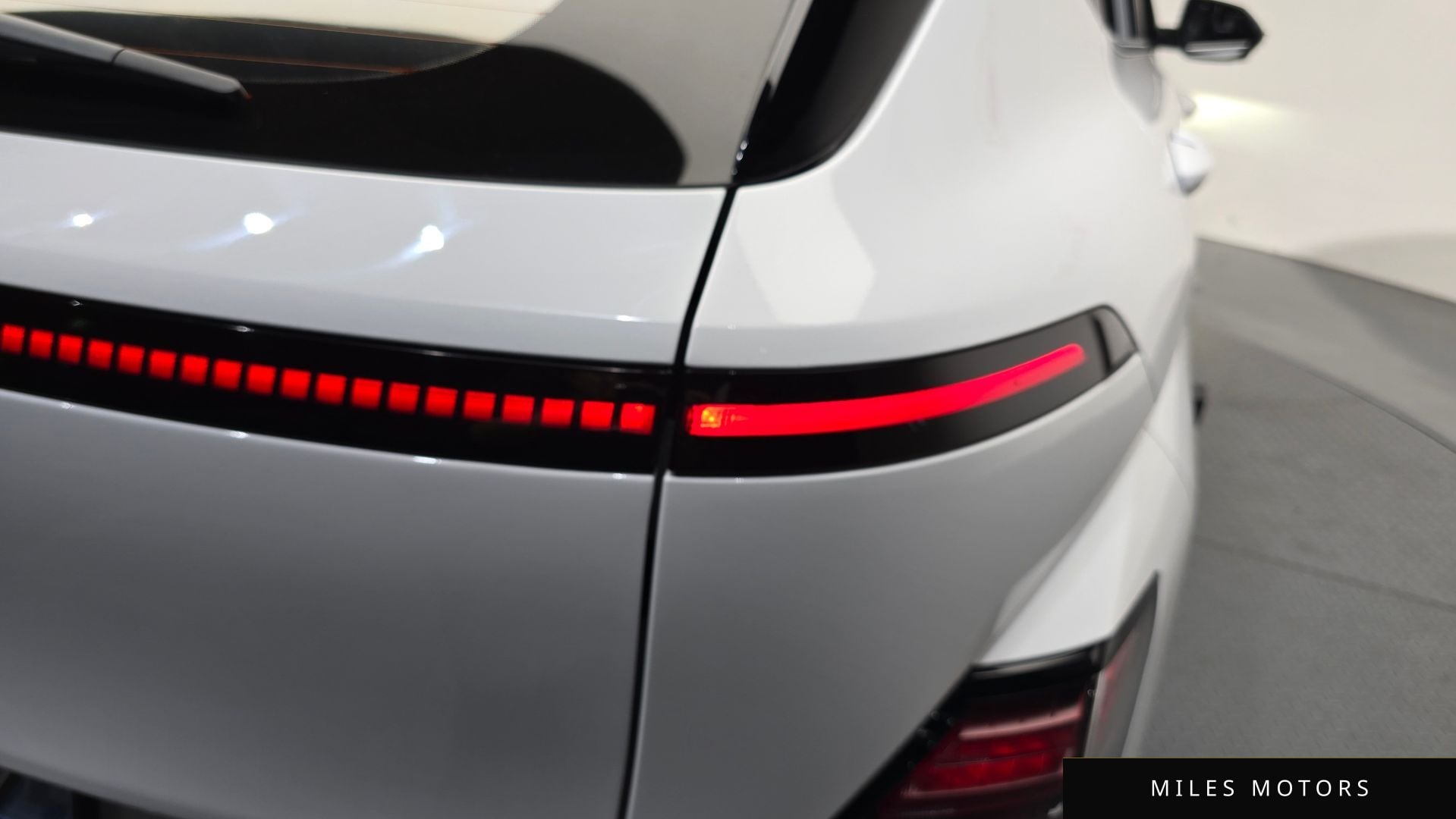 Hyundai Kona 2023 — миниатюра 8