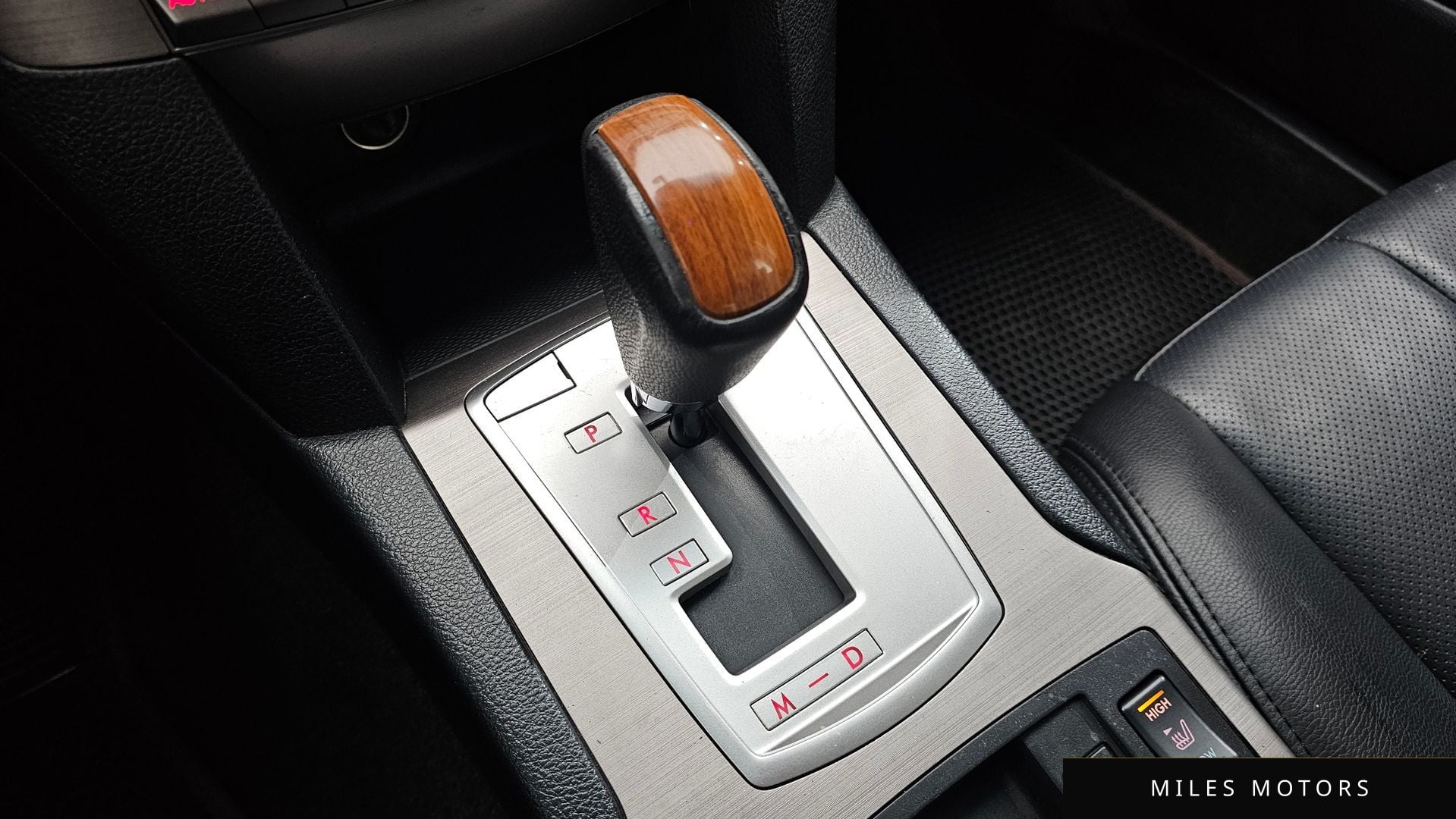 Subaru Outback 2013 — миниатюра 9