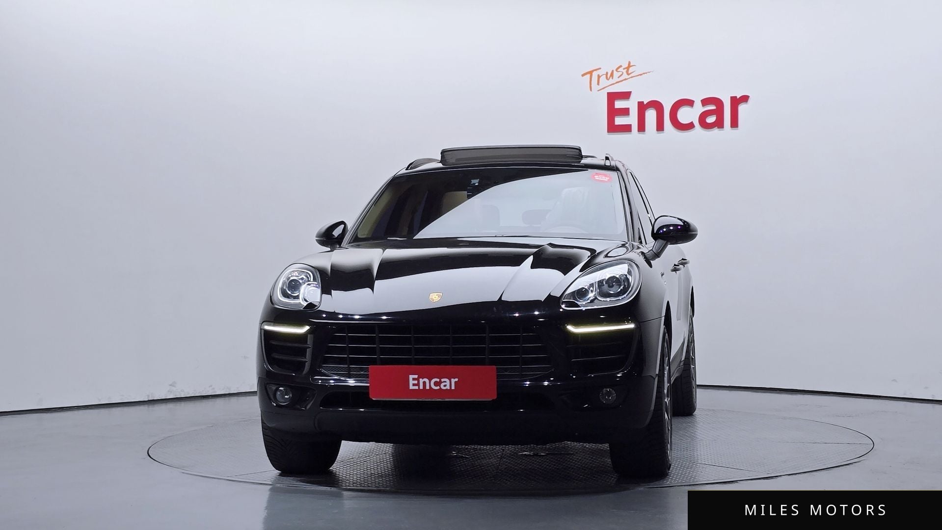 Porsche Macan 2016 — миниатюра 3