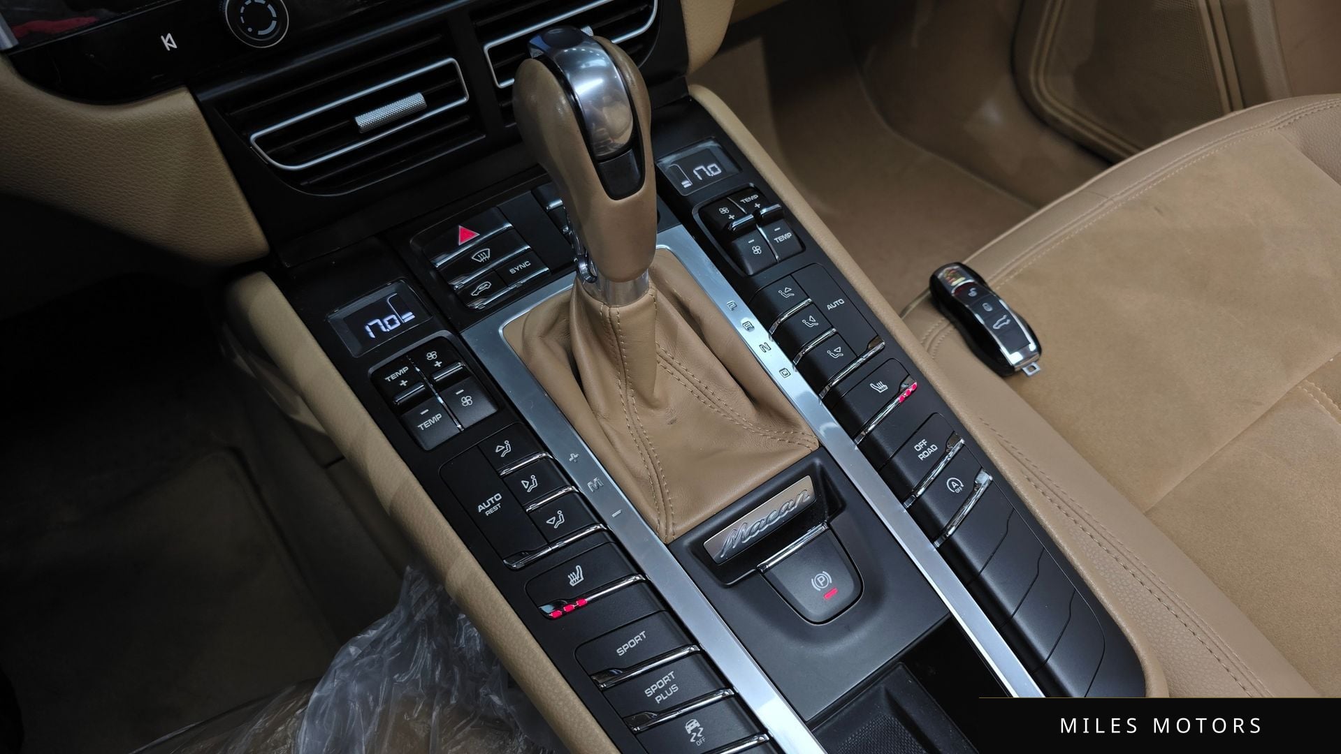 Porsche Macan 2016 — миниатюра 9