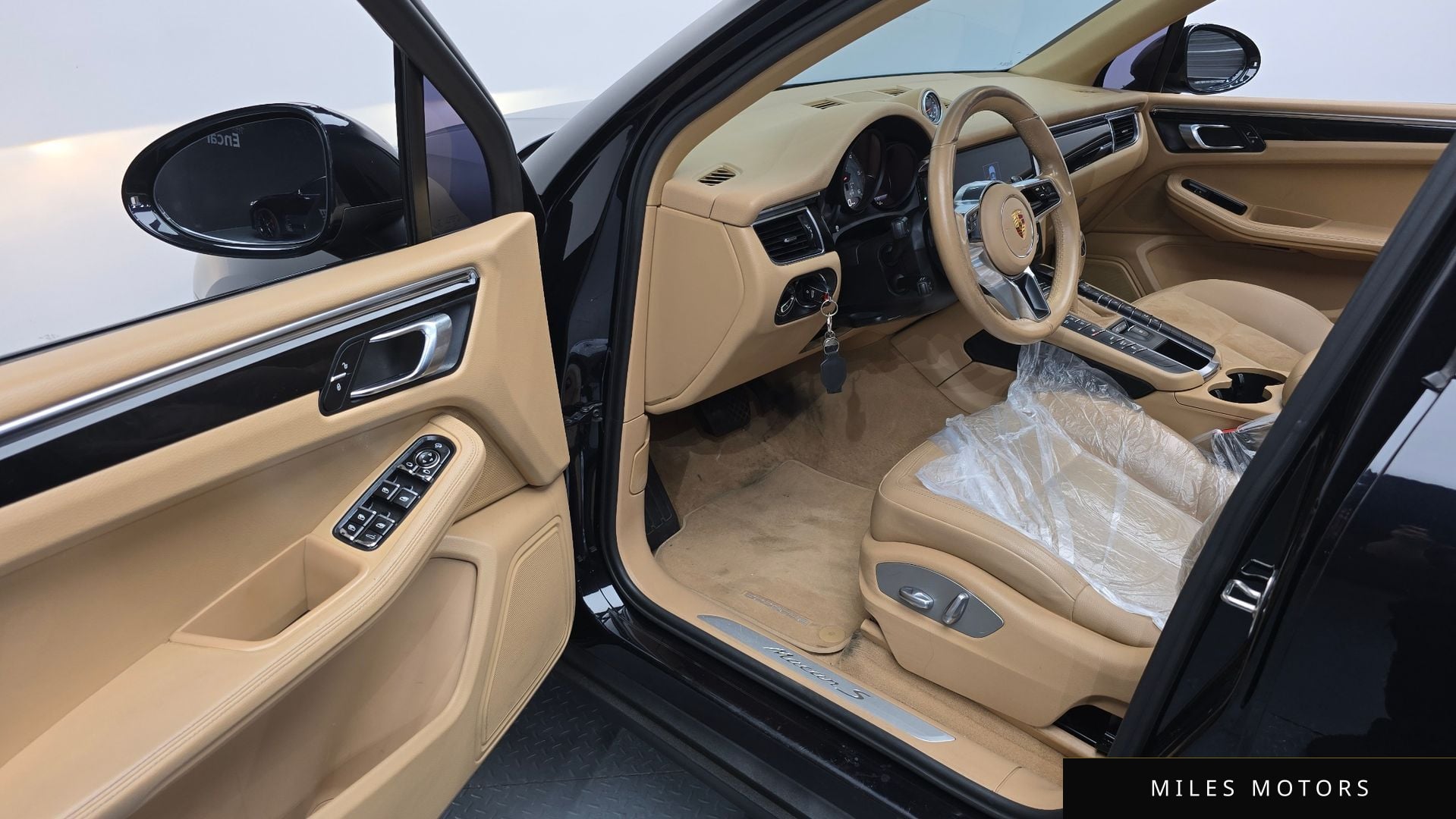 Porsche Macan 2016 — миниатюра 10