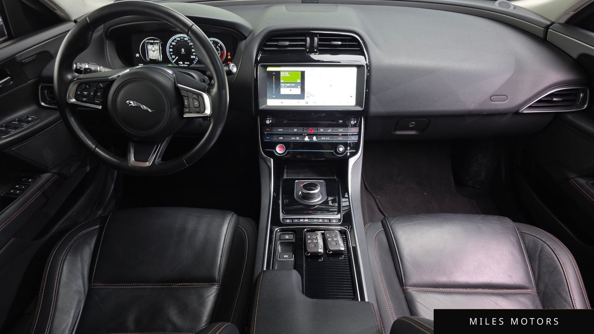 Jaguar XE 2018 — миниатюра 10