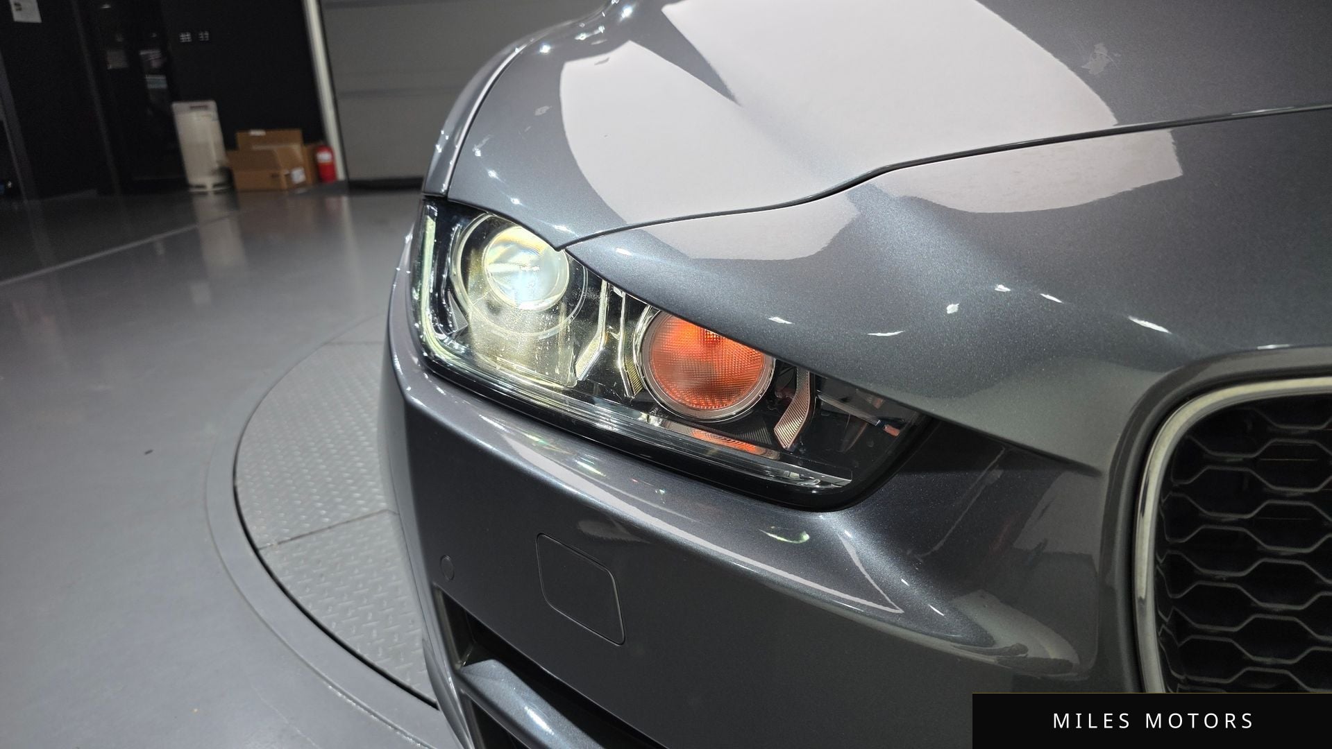 Jaguar XE 2018 — миниатюра 8