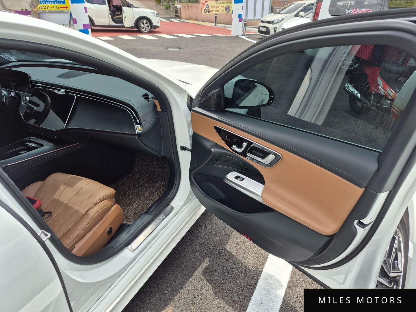 Mercedes-Benz E-Class W214 2025 — миниатюра 3