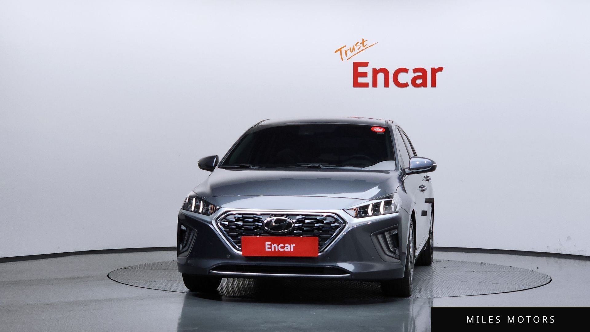 Hyundai Ioniq 2020 — миниатюра 3