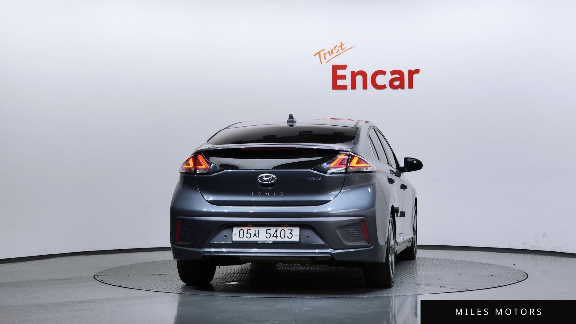 Hyundai Ioniq 2020 — миниатюра 4