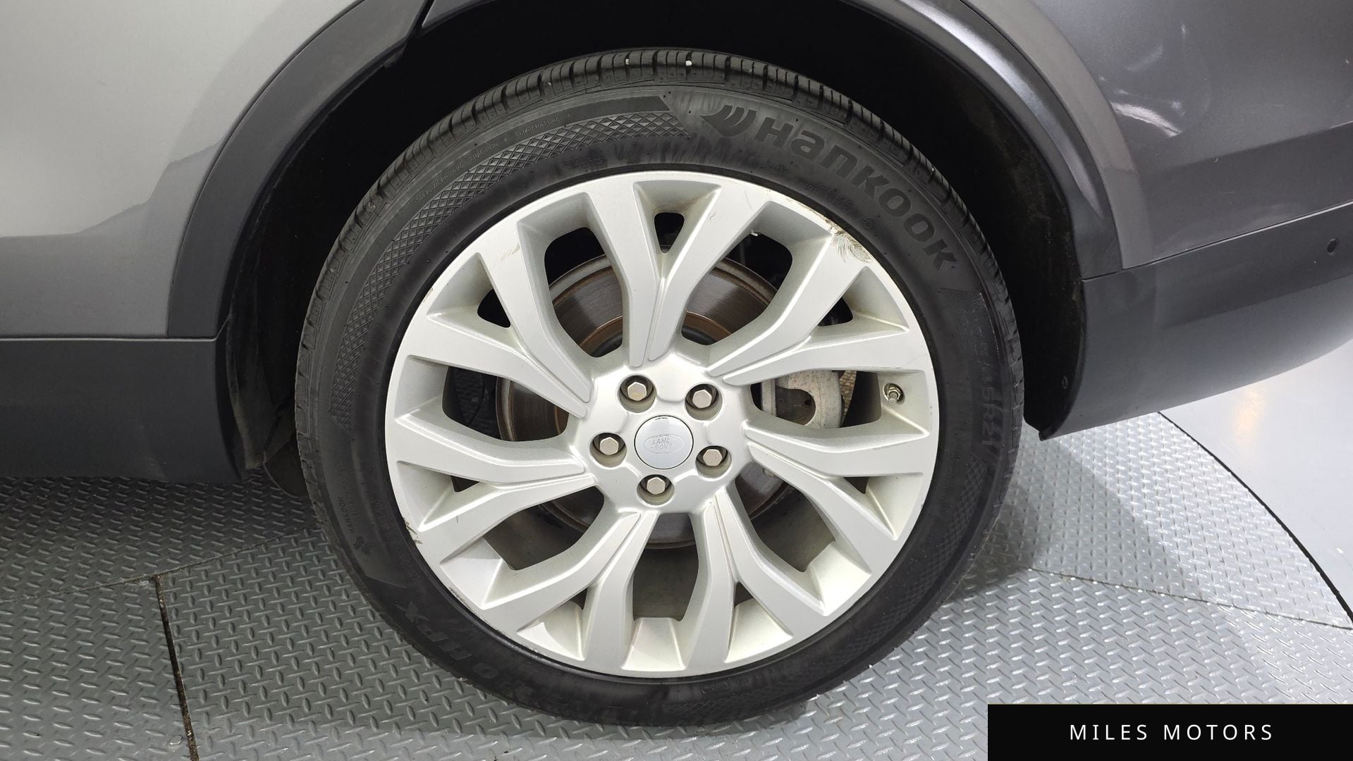 Land Rover Discovery 2019 — миниатюра 6