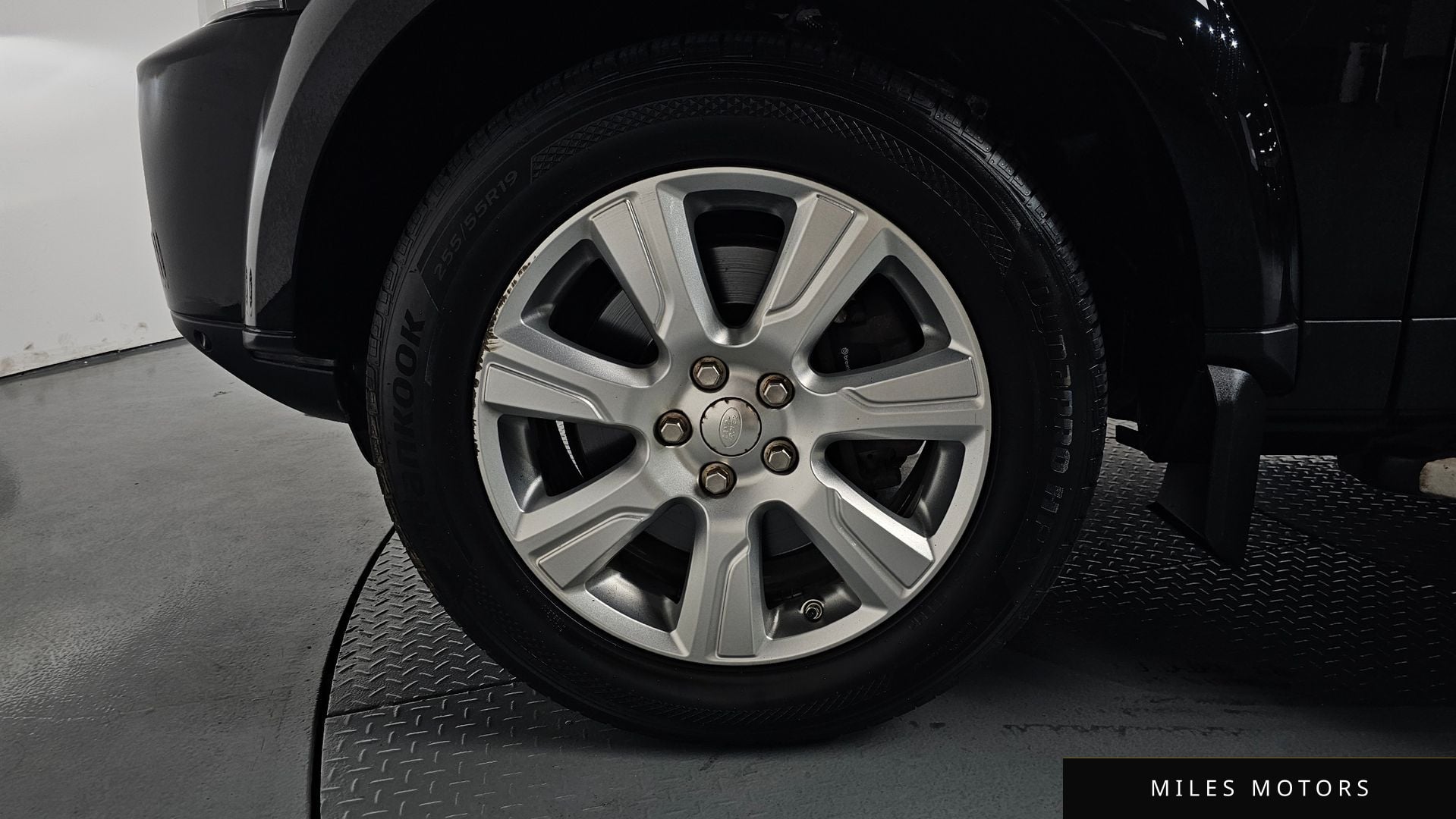 Land Rover Discovery 2015 — миниатюра 4