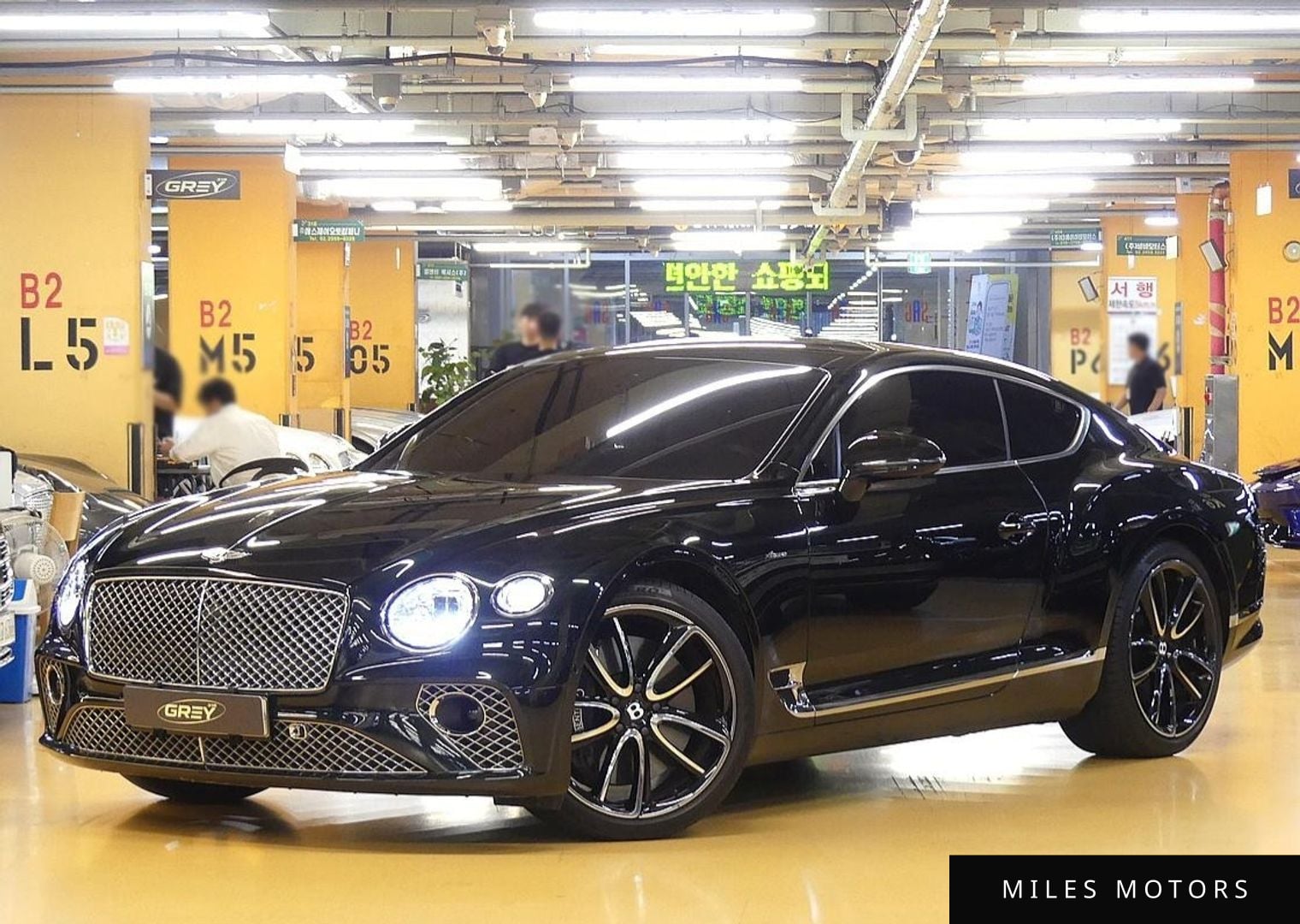 Bentley Continental GT 2023 — миниатюра 2