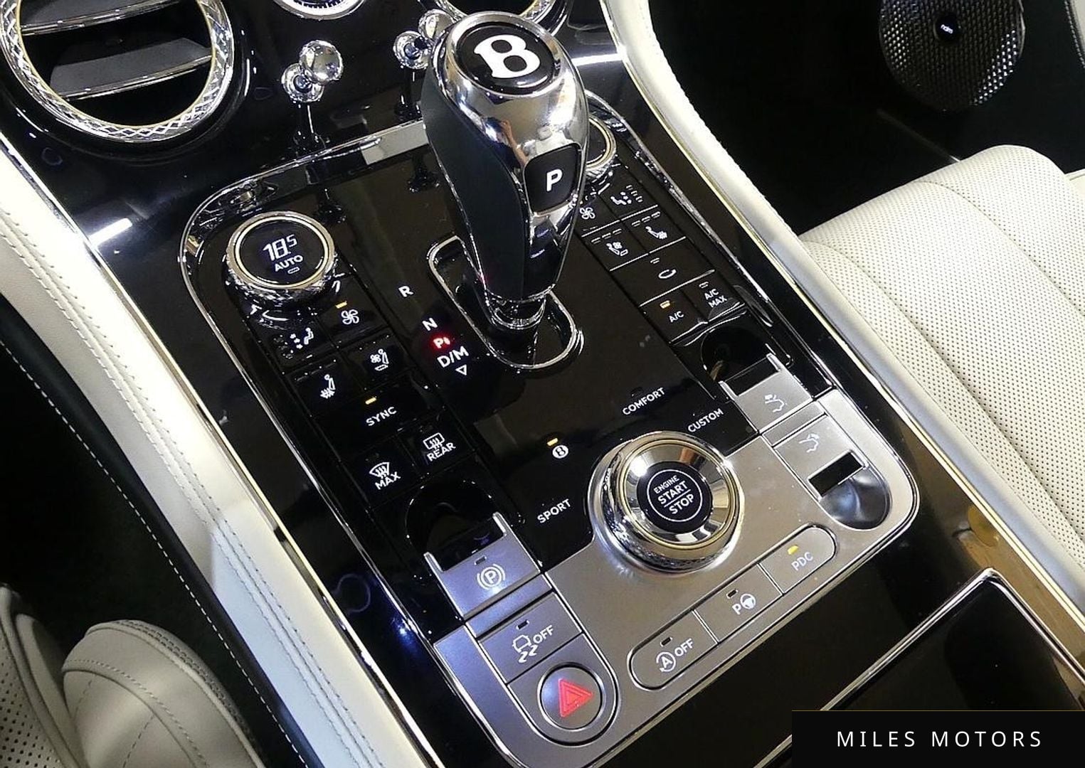 Bentley Continental GT 2023 — миниатюра 8