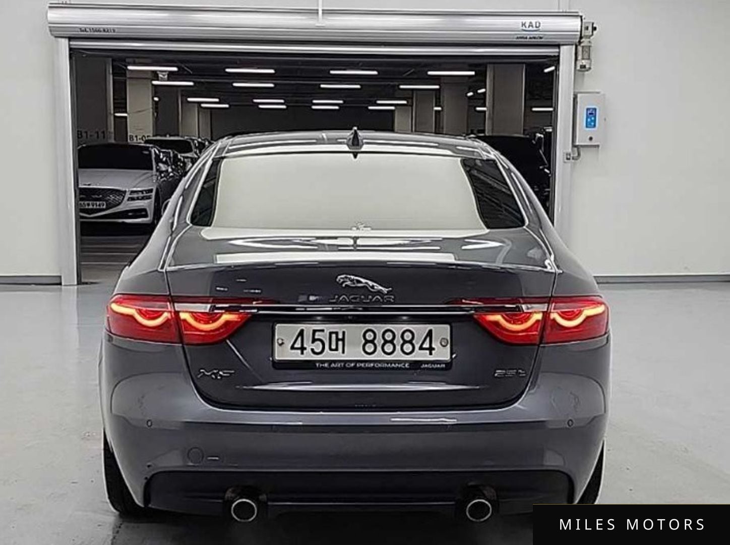 Jaguar XF (X260) 2017 — миниатюра 3