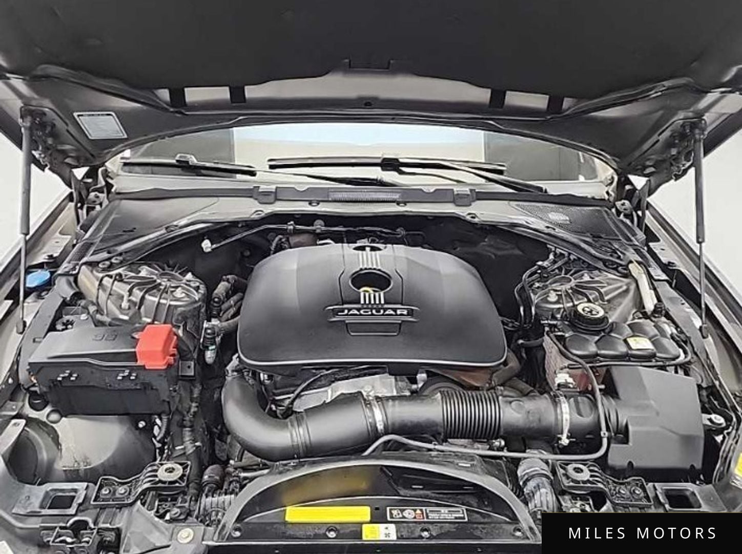 Jaguar XF (X260) 2017 — миниатюра 5