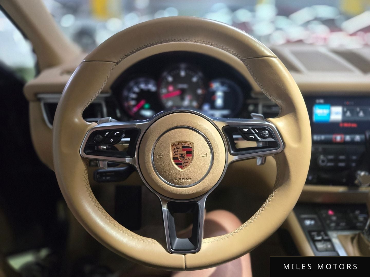 Porsche Macan 2017 — миниатюра 10