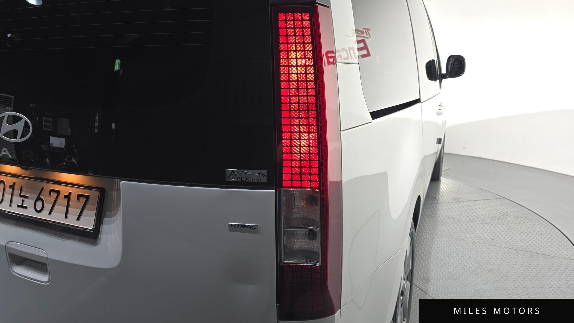 Hyundai Staria 2025 — миниатюра 8