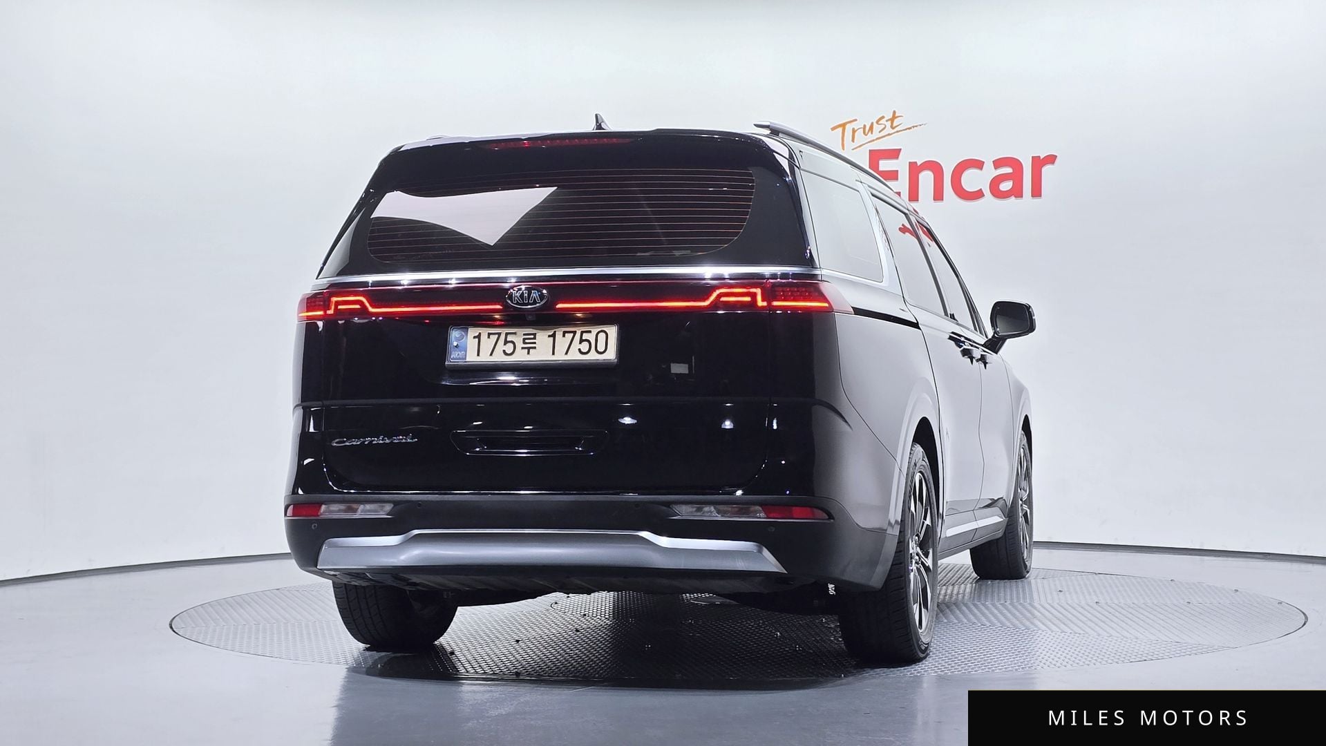 Kia Carnival 2021 — миниатюра 4