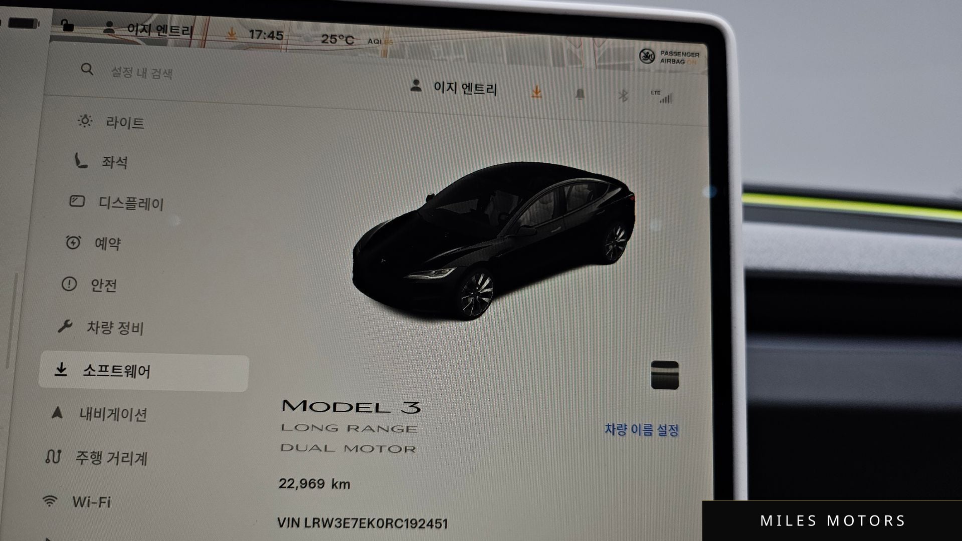 Tesla Model 3 2024 — миниатюра 10
