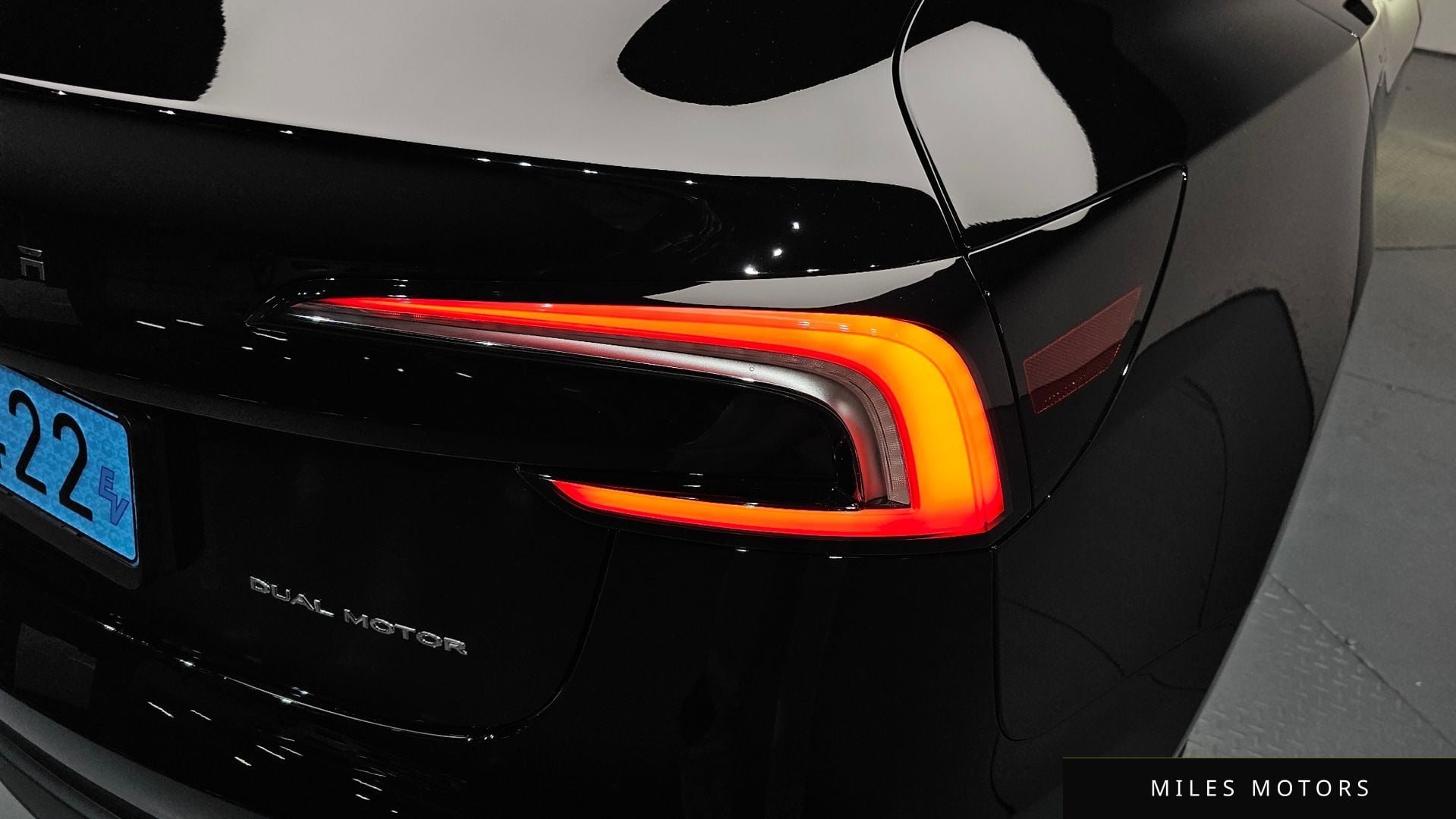 Tesla Model 3 2024 — миниатюра 8