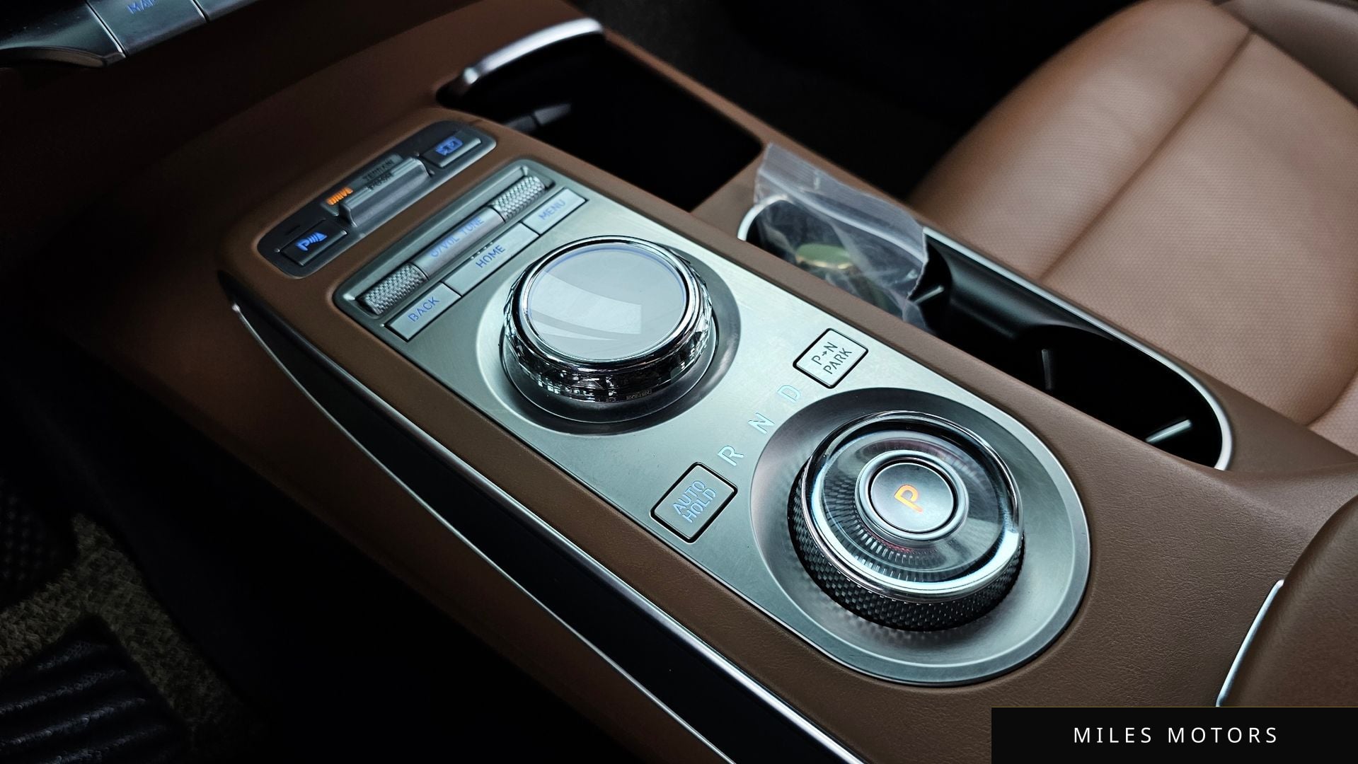 Genesis GV70 2021 — миниатюра 12