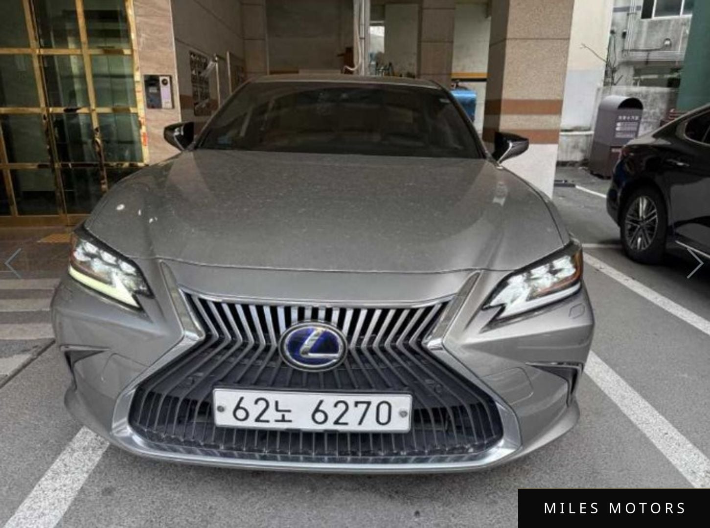Лексус ES300h 2019 — миниатюра 4