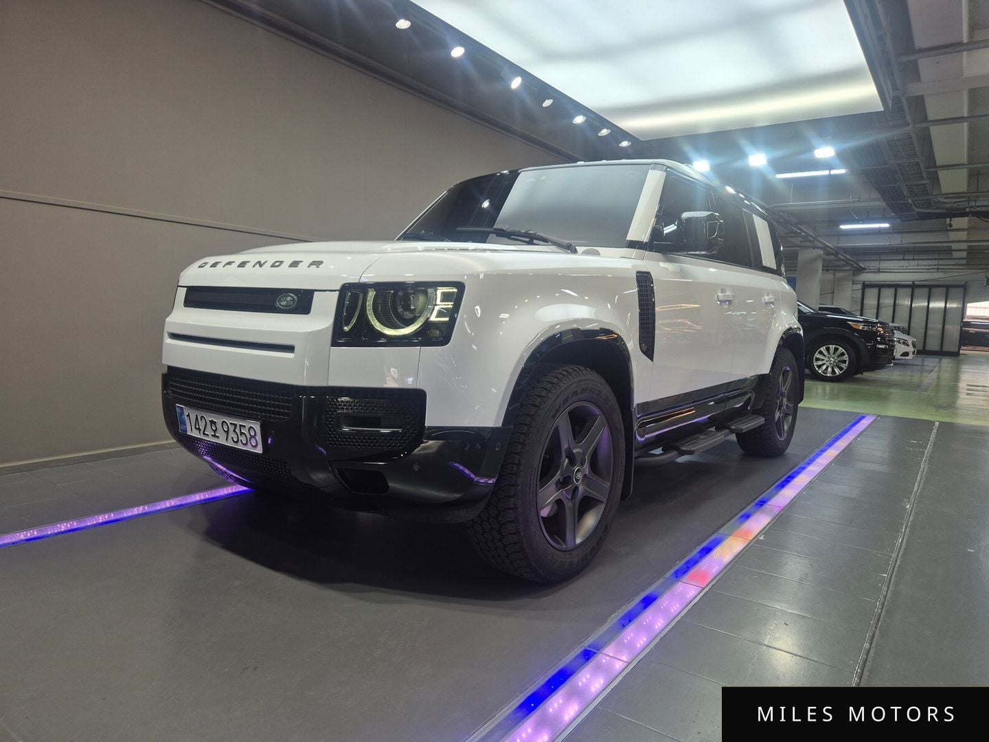 Land Rover Defender 2025 — миниатюра 2