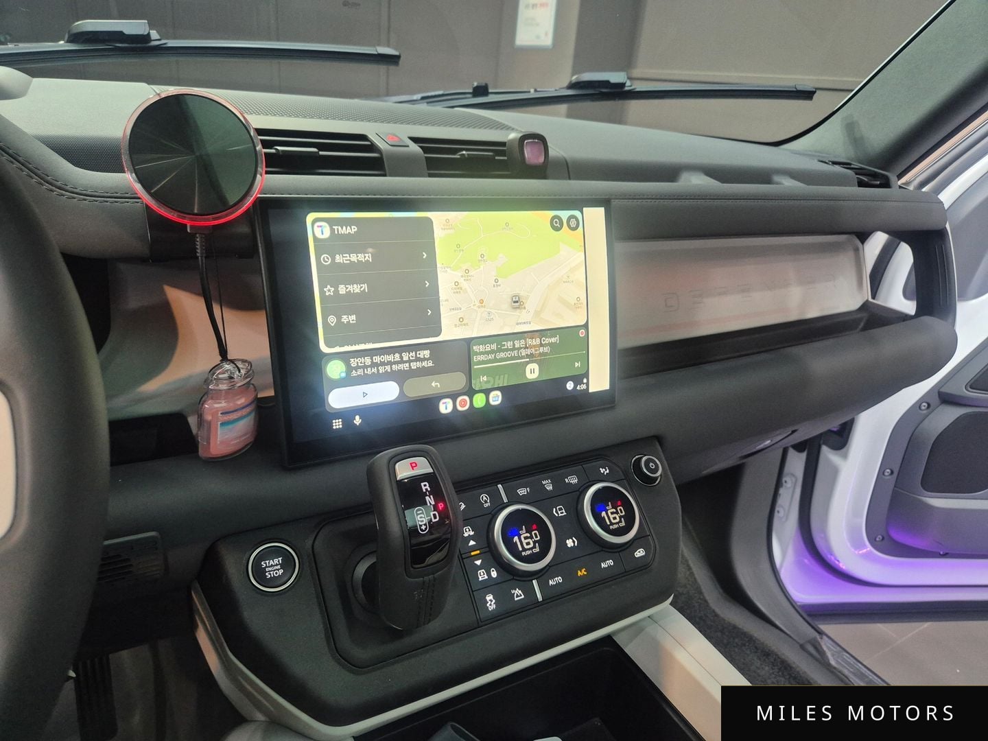 Land Rover Defender 2025 — миниатюра 6