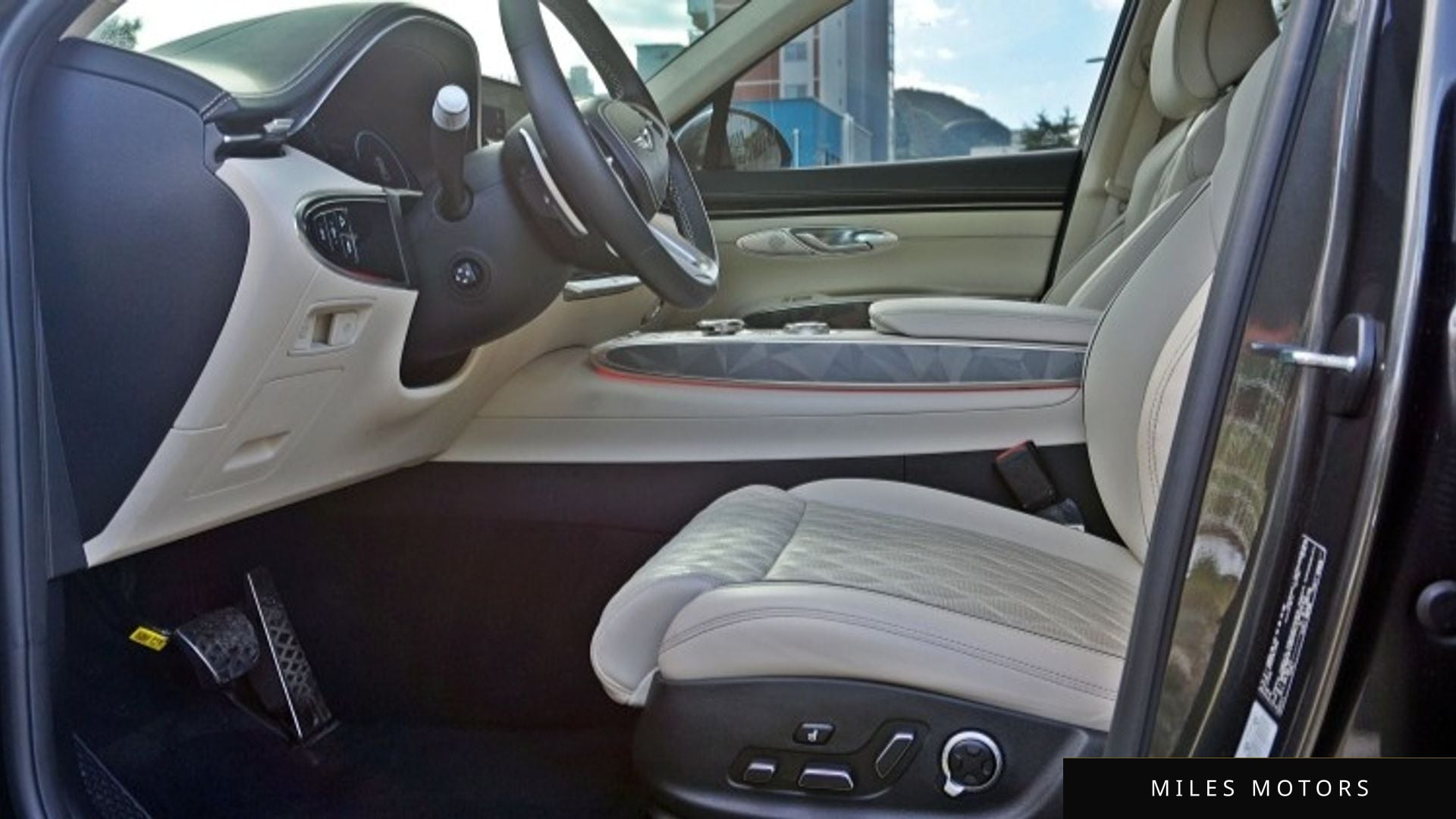 Genesis GV70 2024 — миниатюра 9