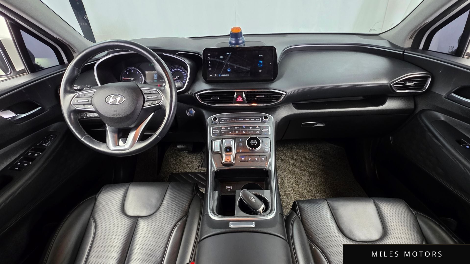 Hyundai Santafe 2021 — миниатюра 10